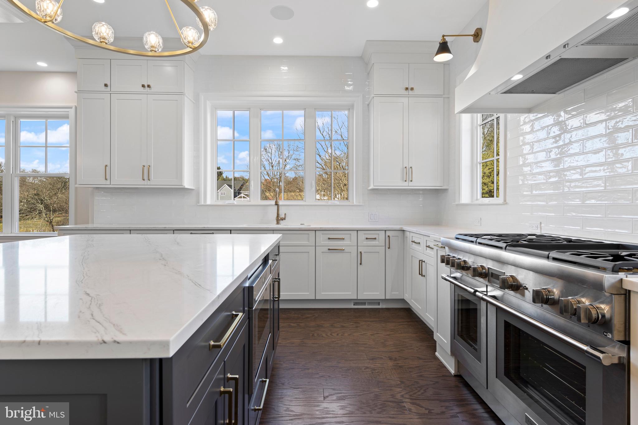 MILLSTONE MEADOWS - Residential