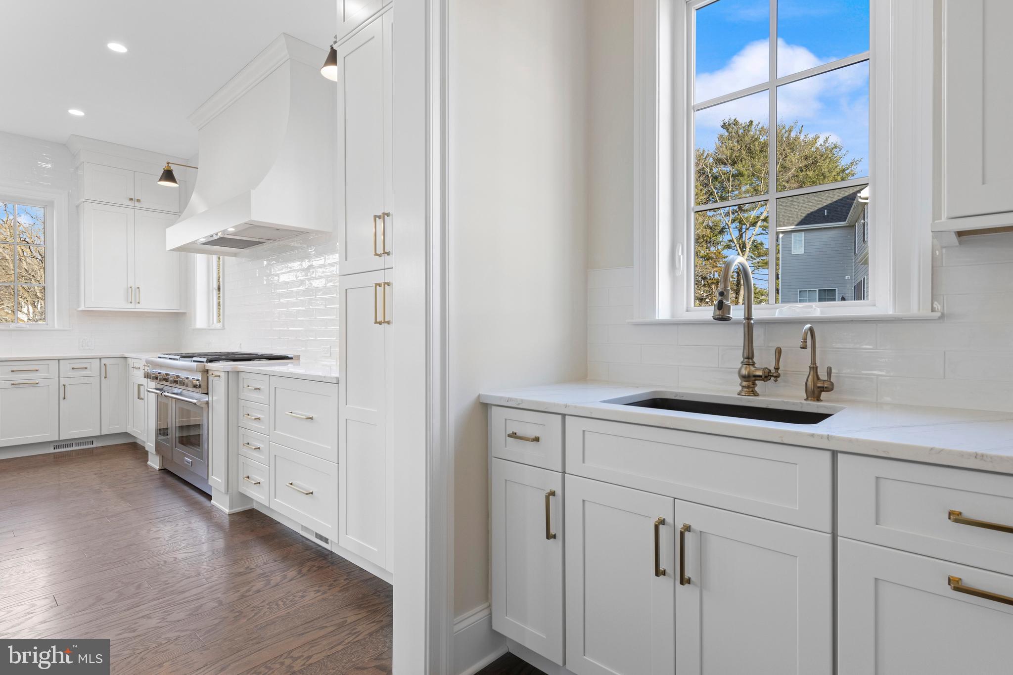 MILLSTONE MEADOWS - Residential