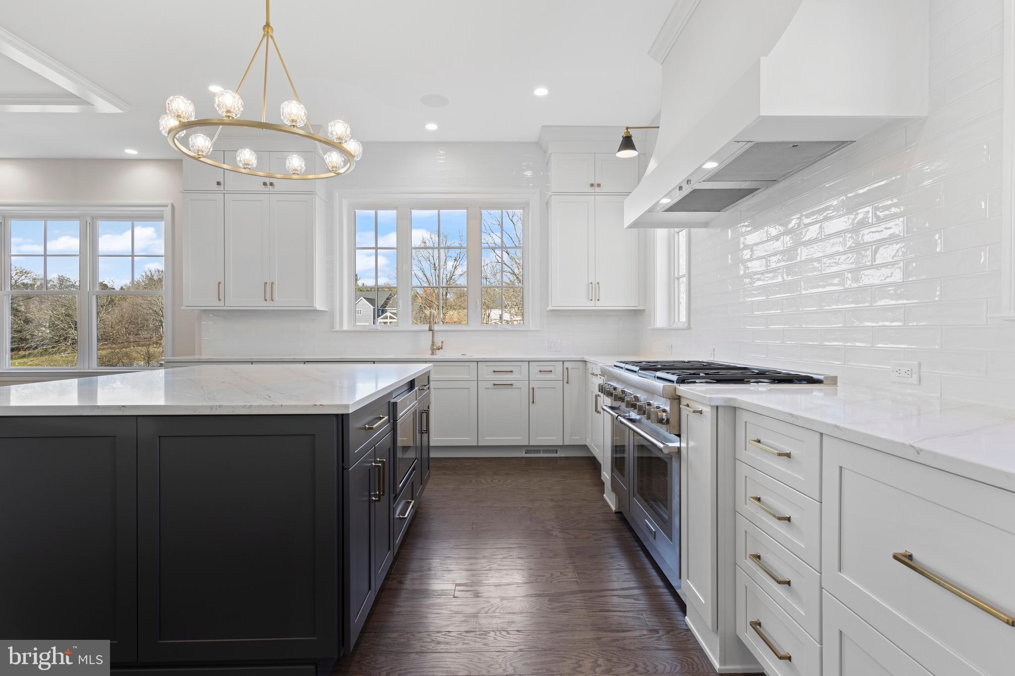 MILLSTONE MEADOWS - Residential