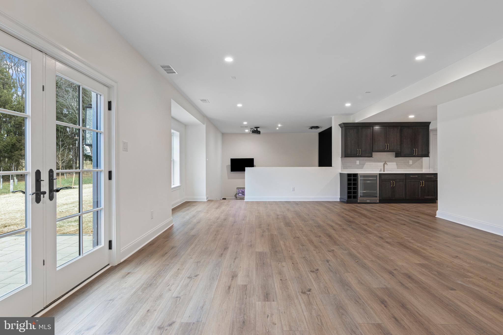 MILLSTONE MEADOWS - Residential