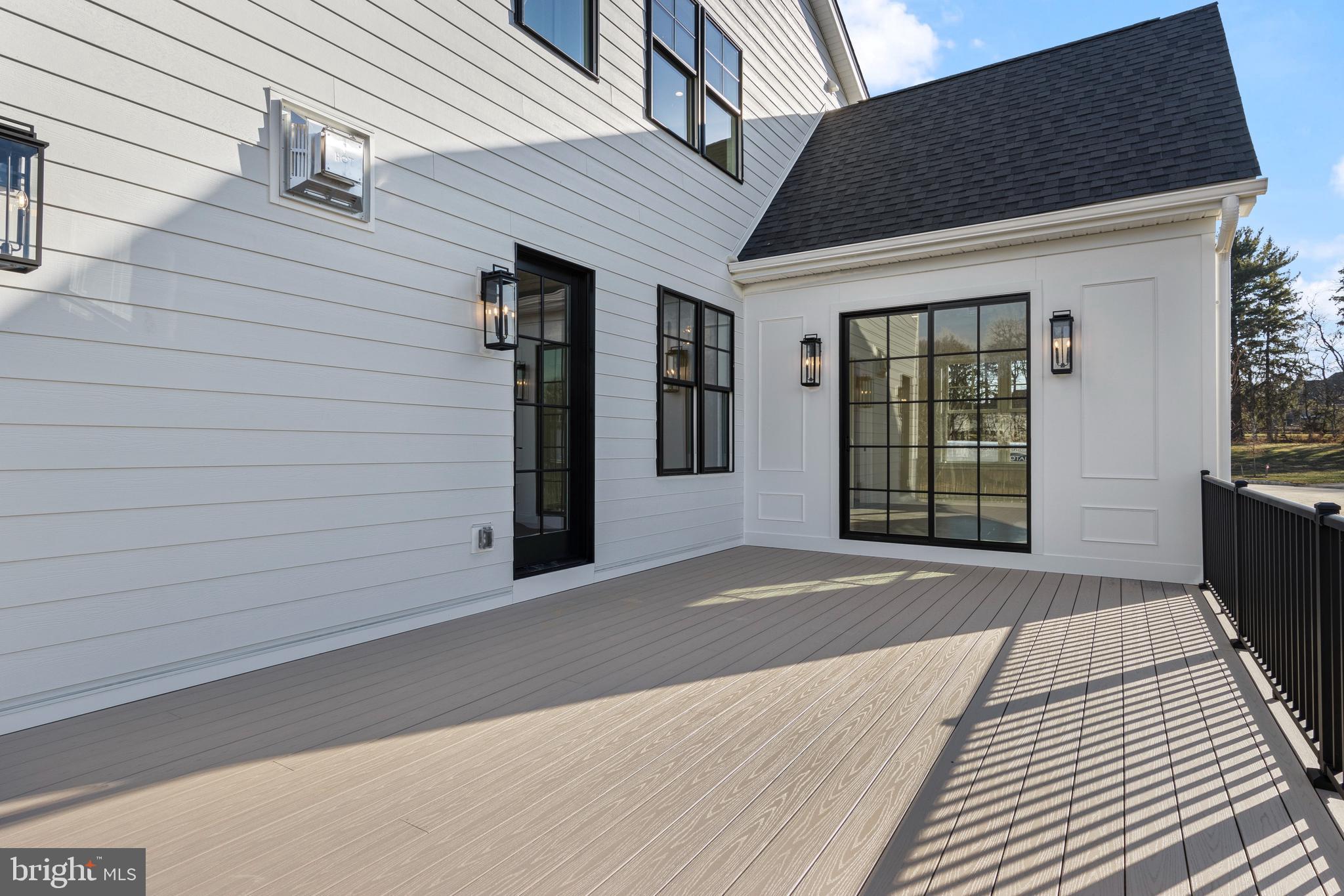 MILLSTONE MEADOWS - Residential