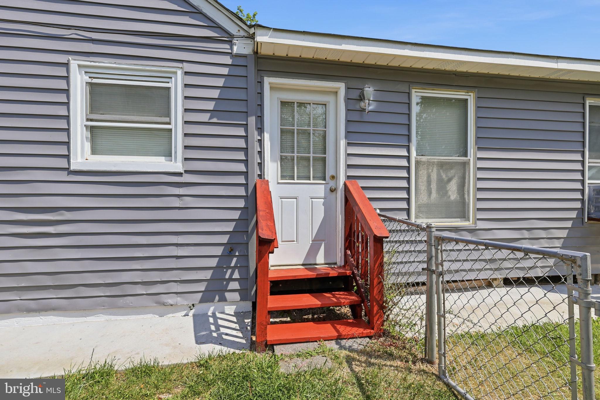 NORTH FORESTVILLE - Residential