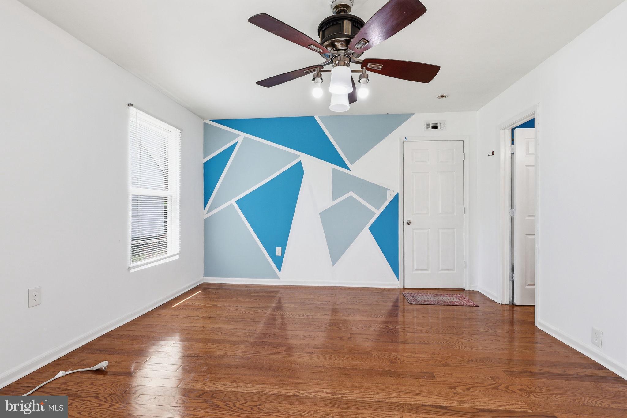 NORTH FORESTVILLE - Residential