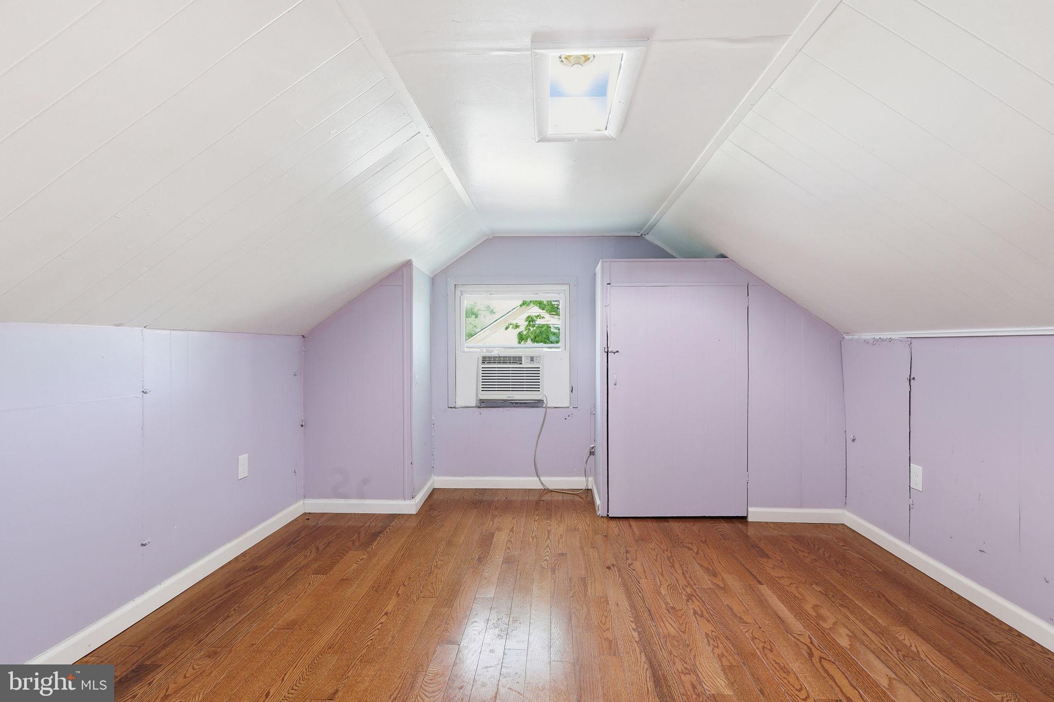 NORTH FORESTVILLE - Residential