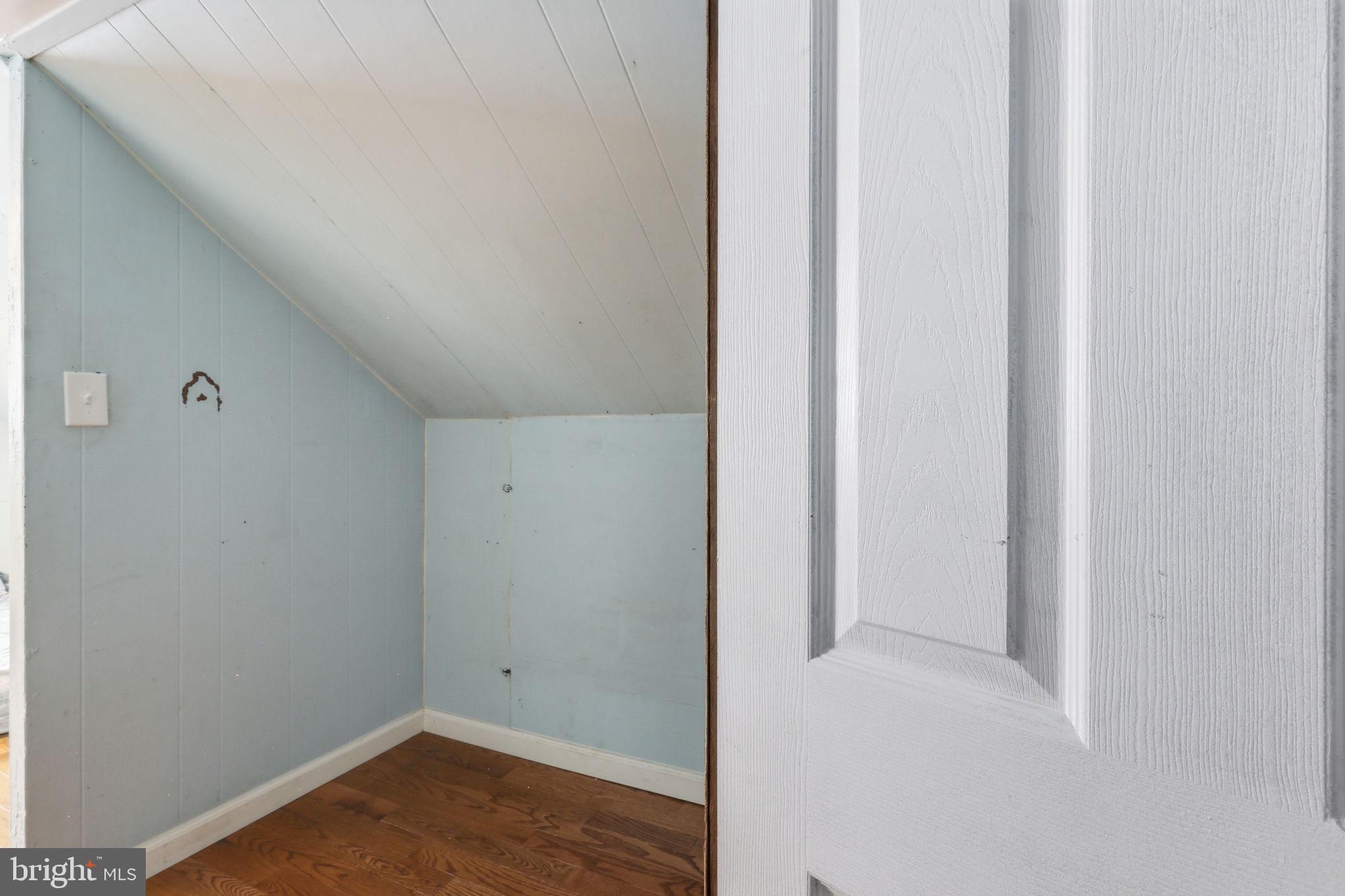 NORTH FORESTVILLE - Residential