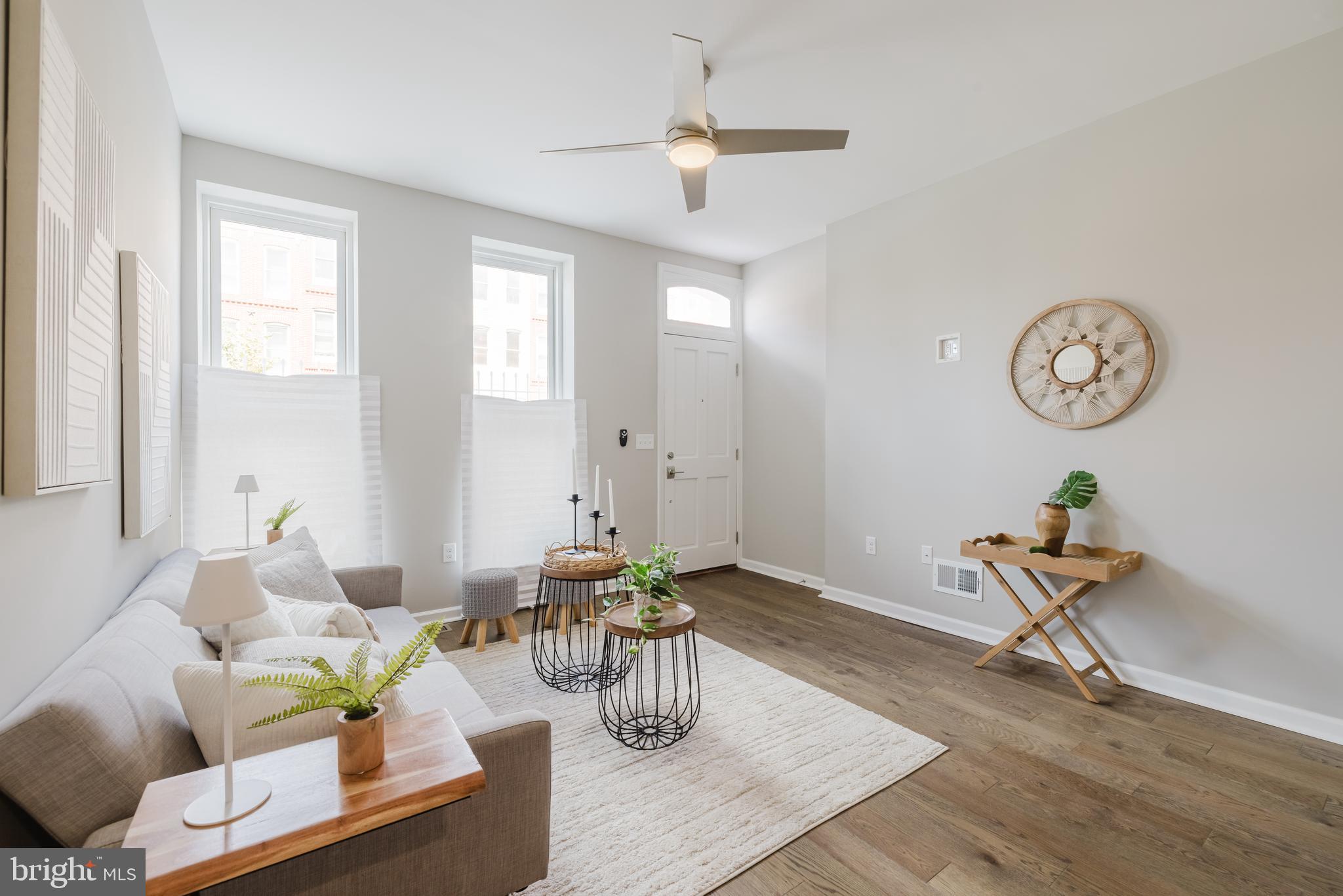 JOHNSTON SQUARE - Residential