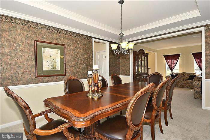 WAYSIDE VILLAGE - Residential