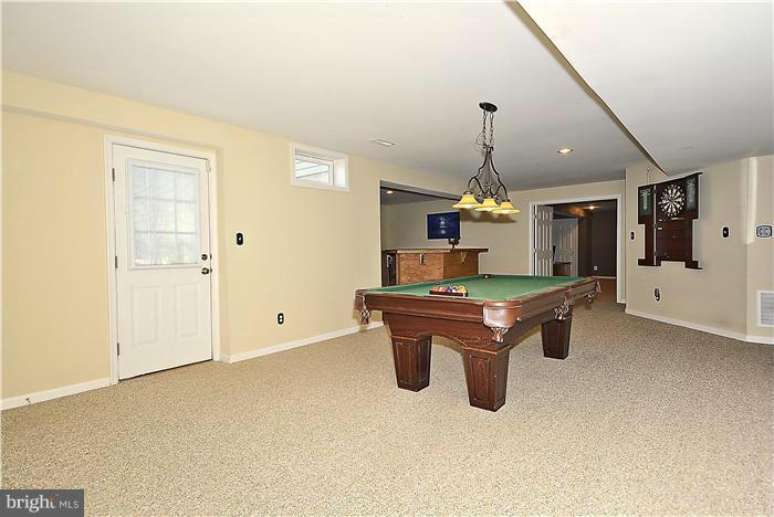 WAYSIDE VILLAGE - Residential