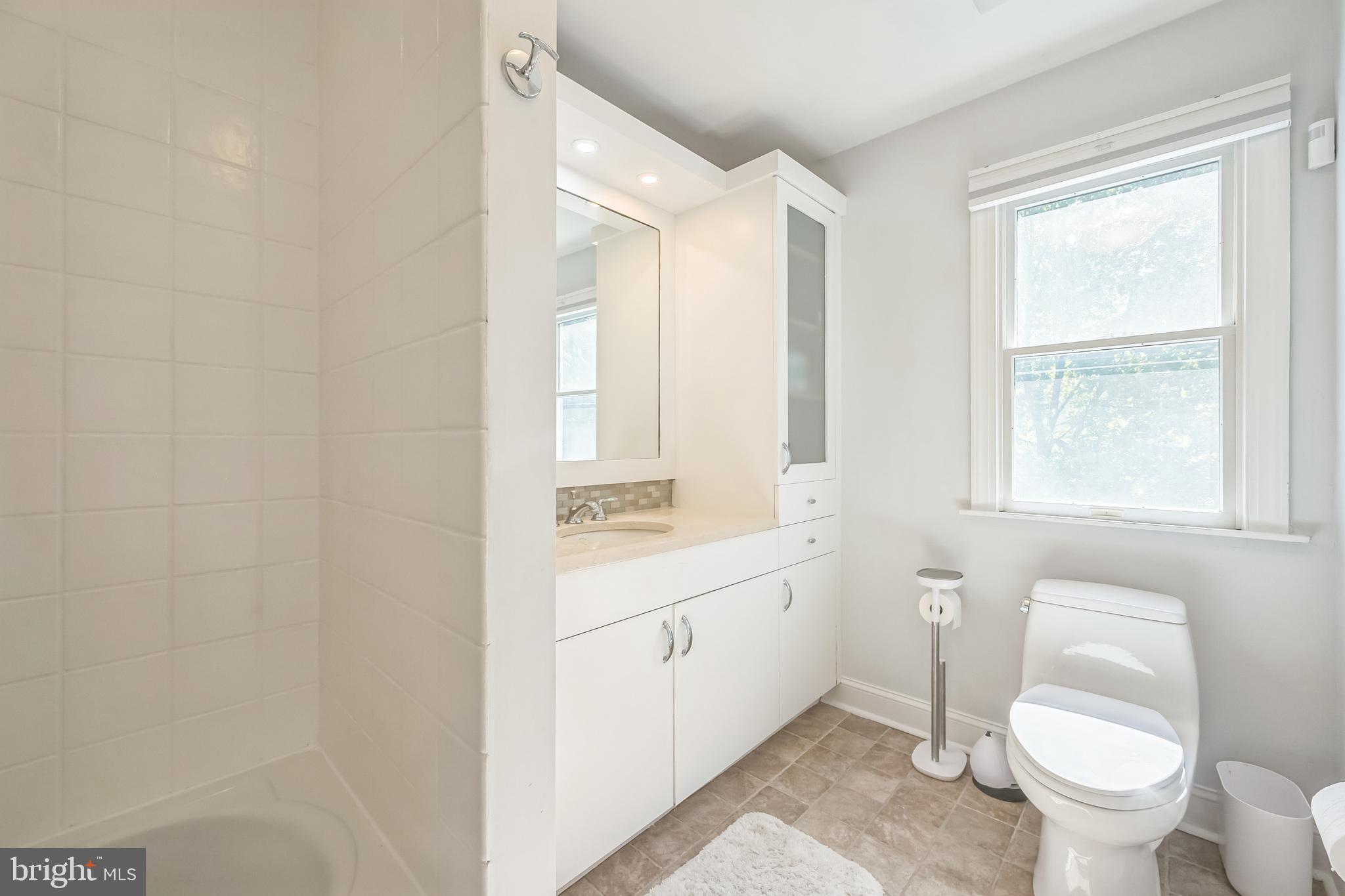 WILLITS POND - Residential