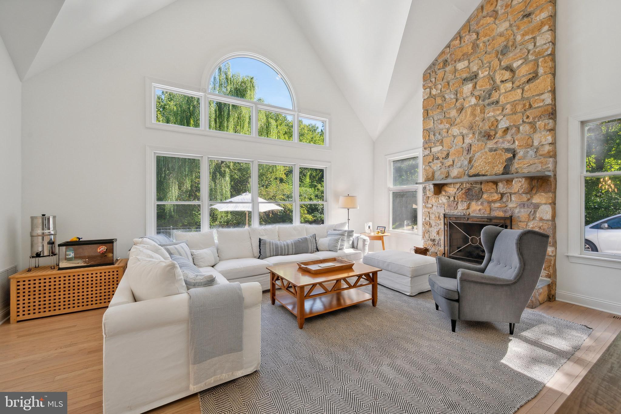 WILLITS POND - Residential