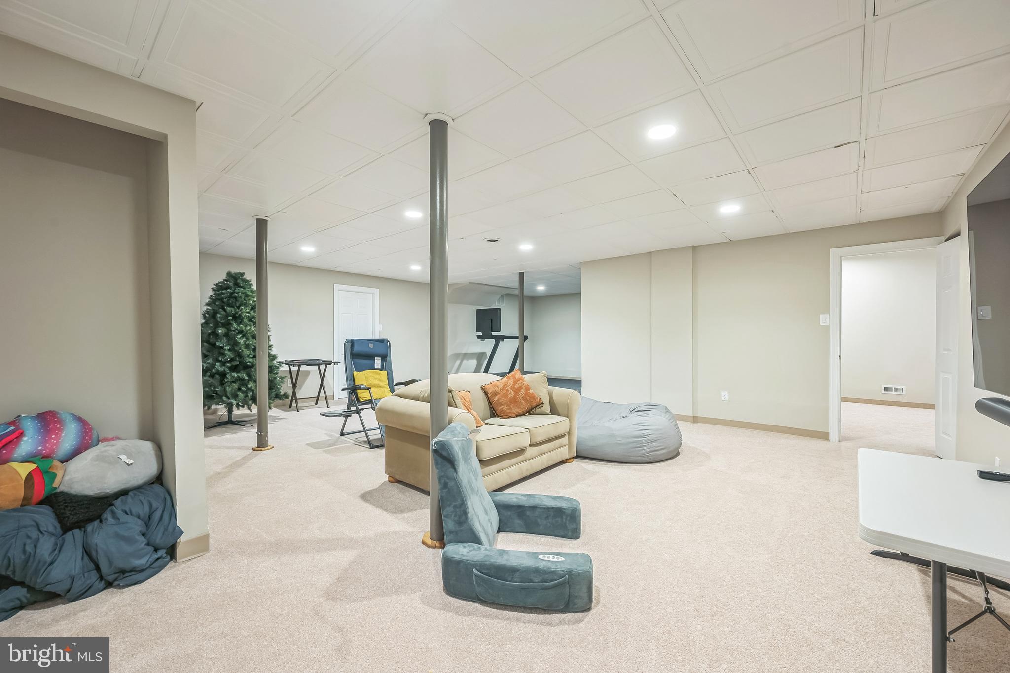 WILLITS POND - Residential