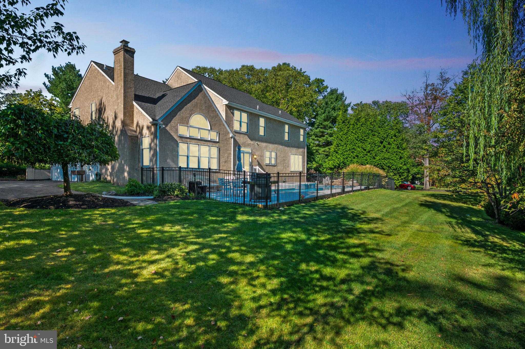 WILLITS POND - Residential