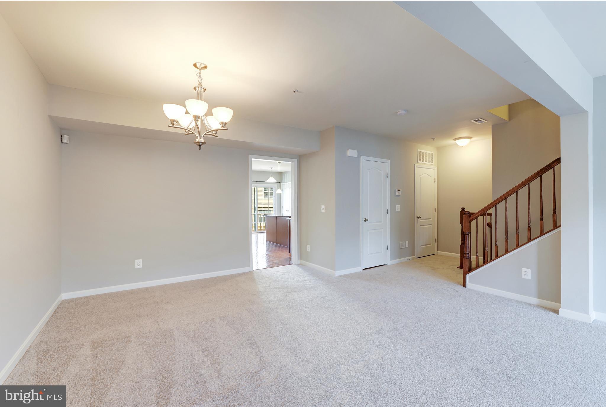 RESIDENCES AT BRAMBLETON - Residential Lease