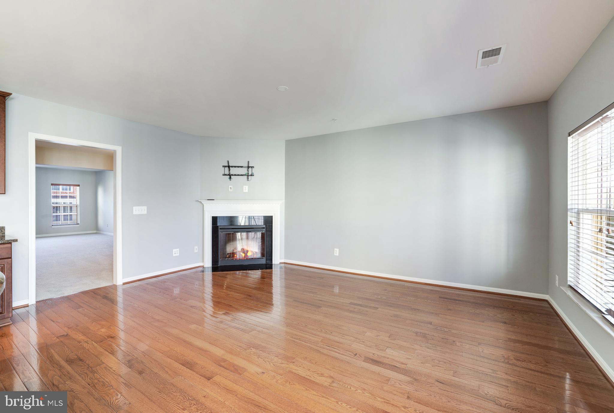 RESIDENCES AT BRAMBLETON - Residential Lease