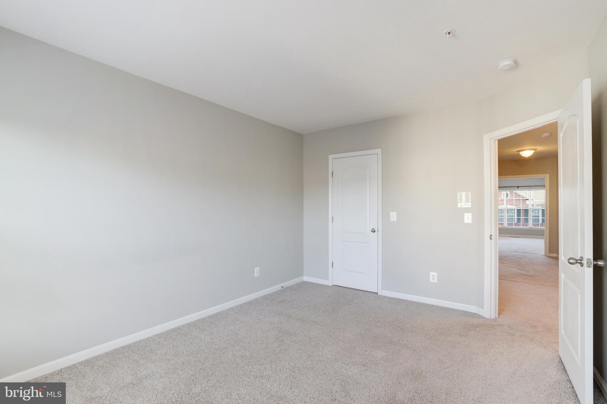 RESIDENCES AT BRAMBLETON - Residential Lease