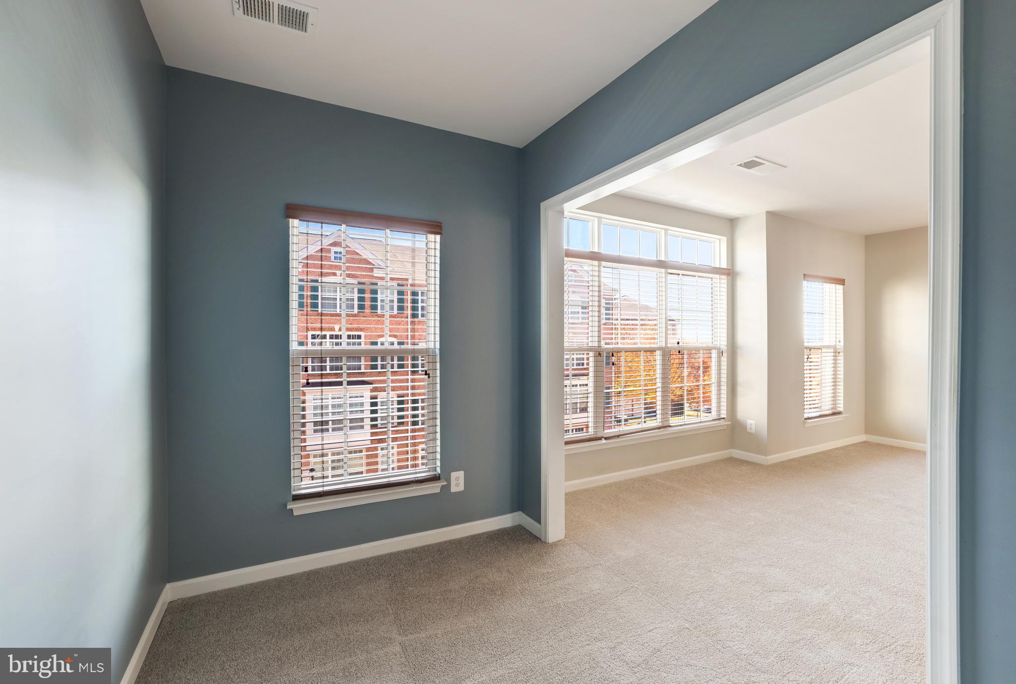 RESIDENCES AT BRAMBLETON - Residential Lease