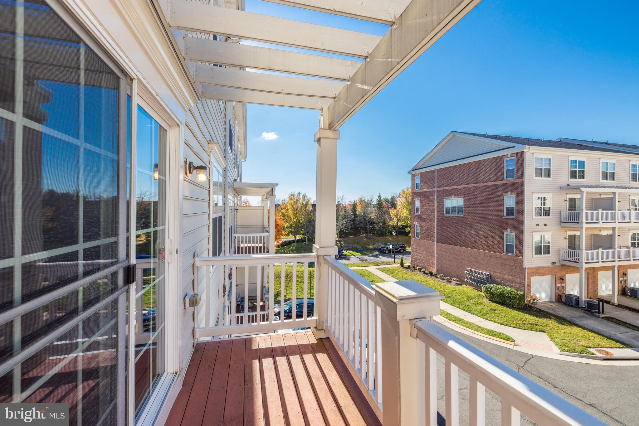 RESIDENCES AT BRAMBLETON - Residential Lease