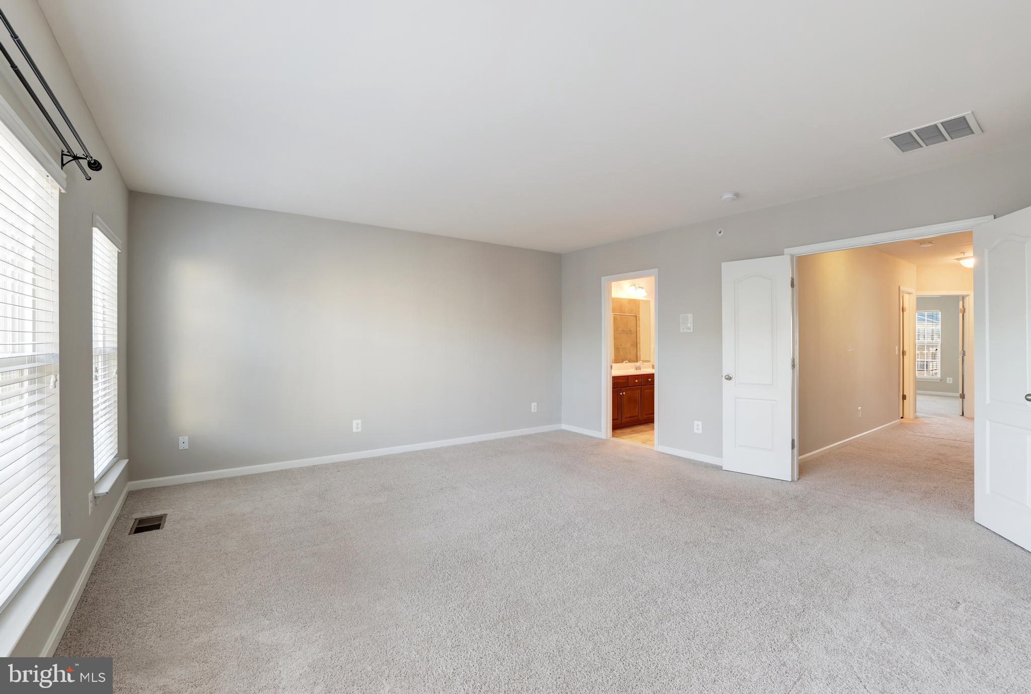 RESIDENCES AT BRAMBLETON - Residential Lease