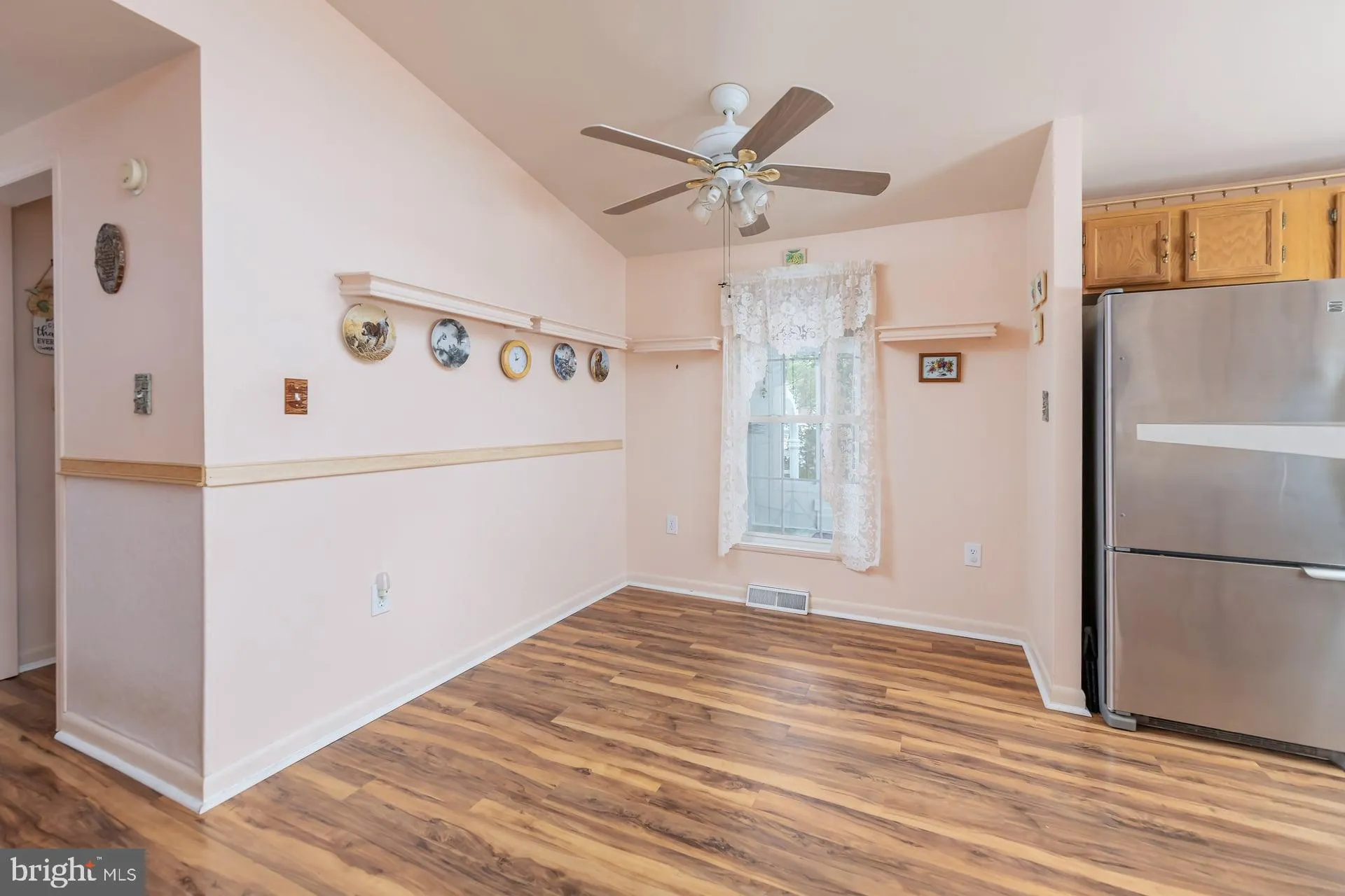 Sicklerville, New Jersey 08081, United States, 2 Bedrooms Bedrooms, ,2 BathroomsBathrooms,Residential,Active,217911