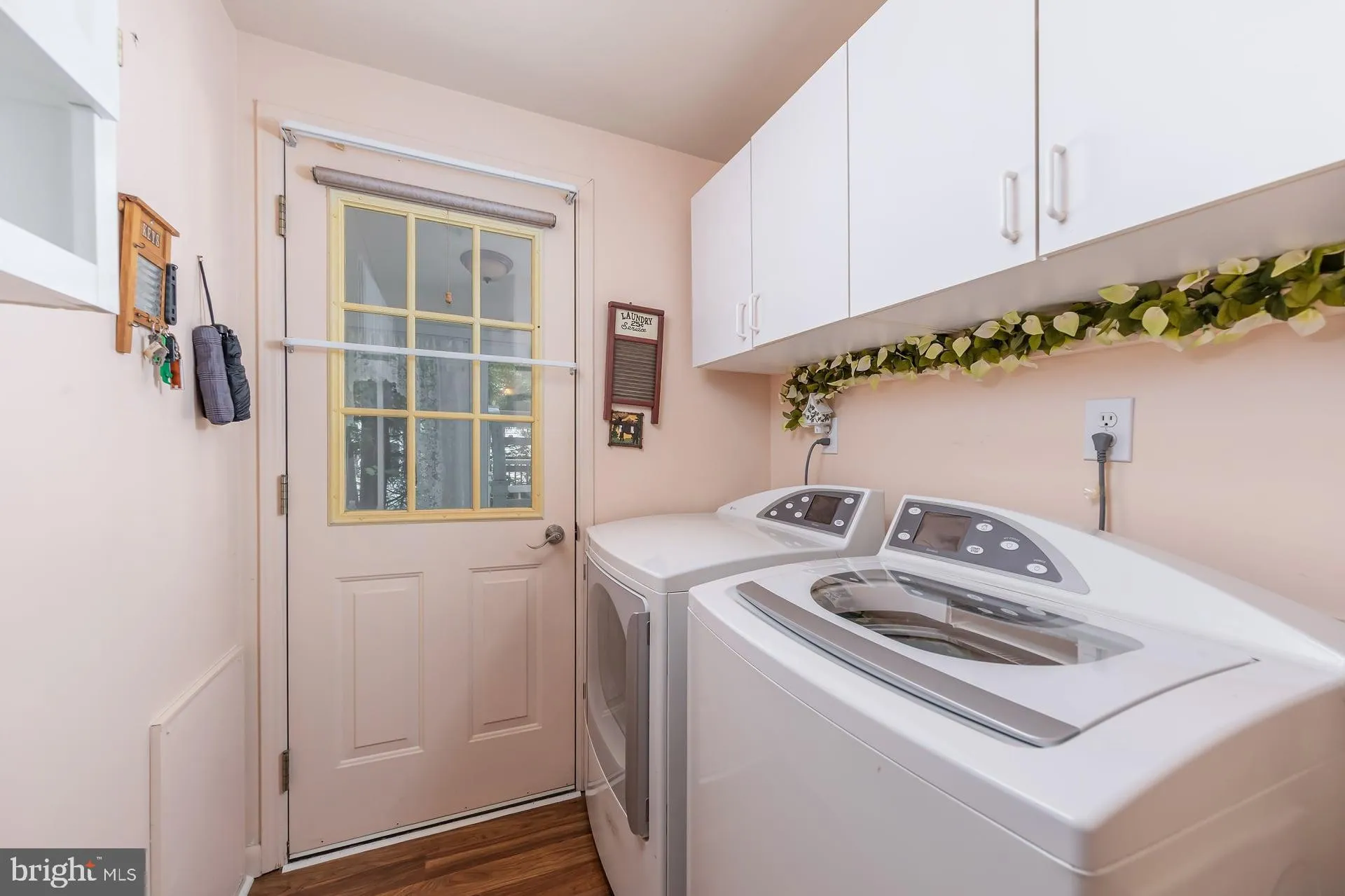 Sicklerville, New Jersey 08081, United States, 2 Bedrooms Bedrooms, ,2 BathroomsBathrooms,Residential,Active,217911