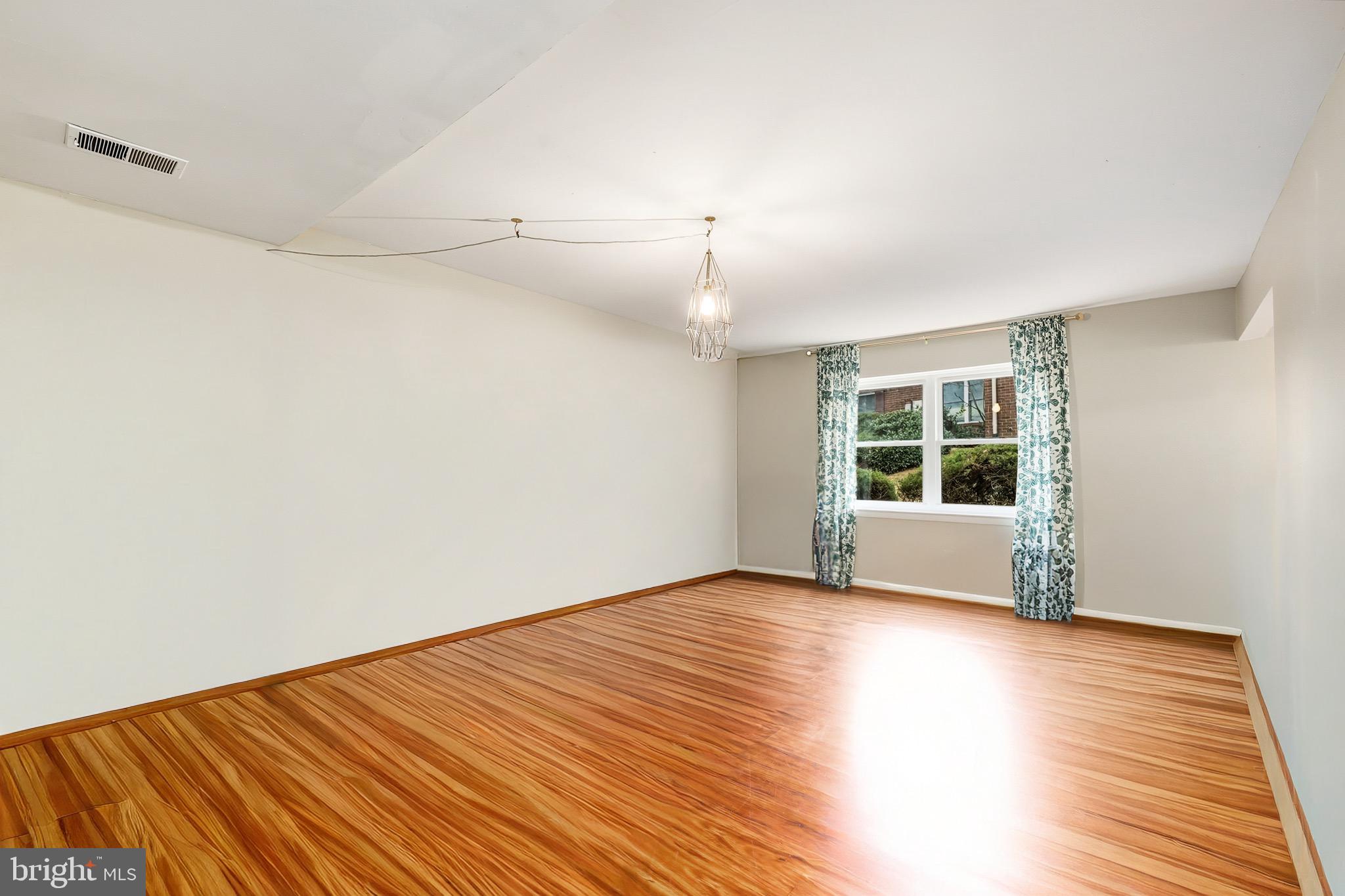 TERRACE TOWNE HOMES OF GUNSTON - Residential