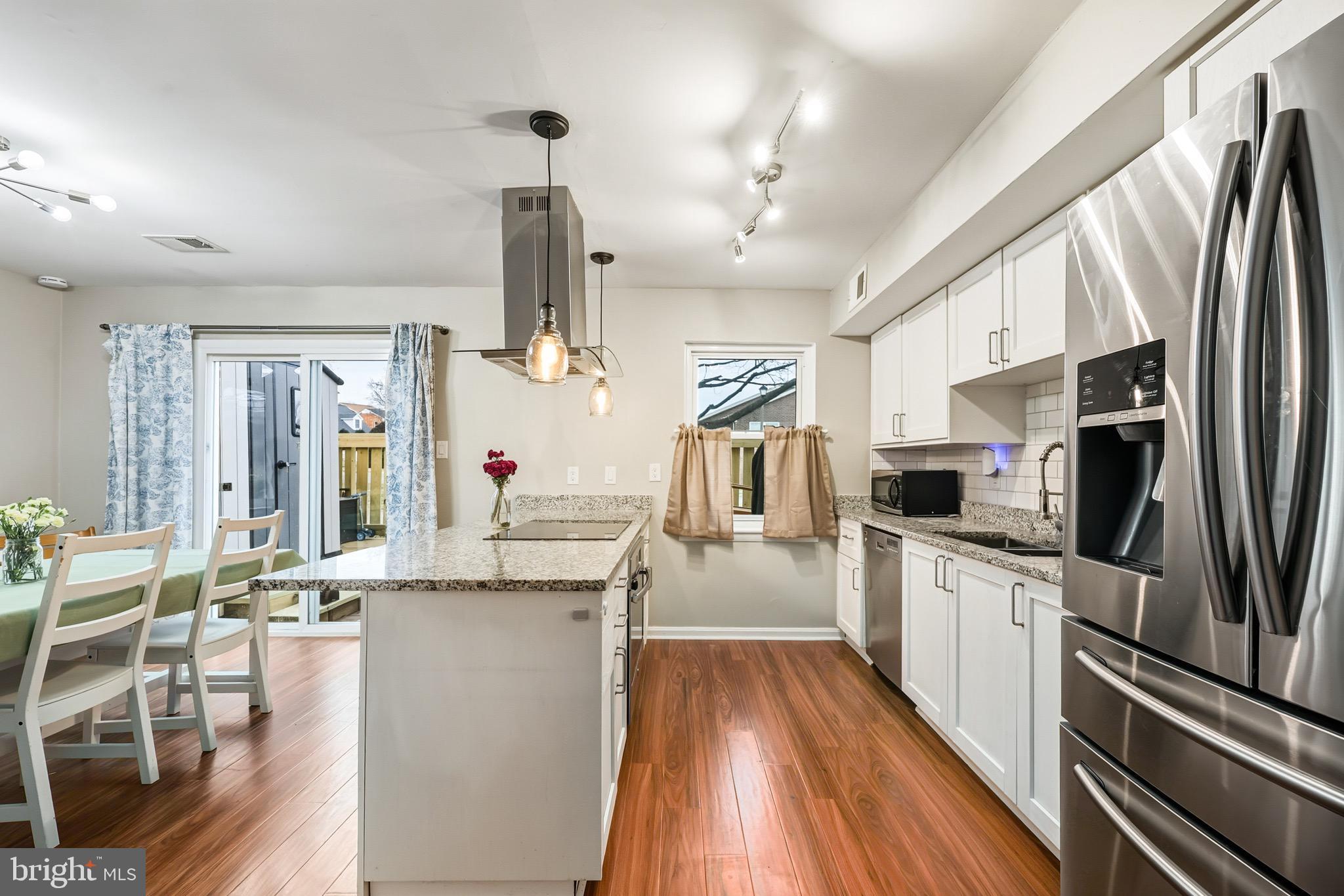 9514 HAGEL CIRCLE 03/C