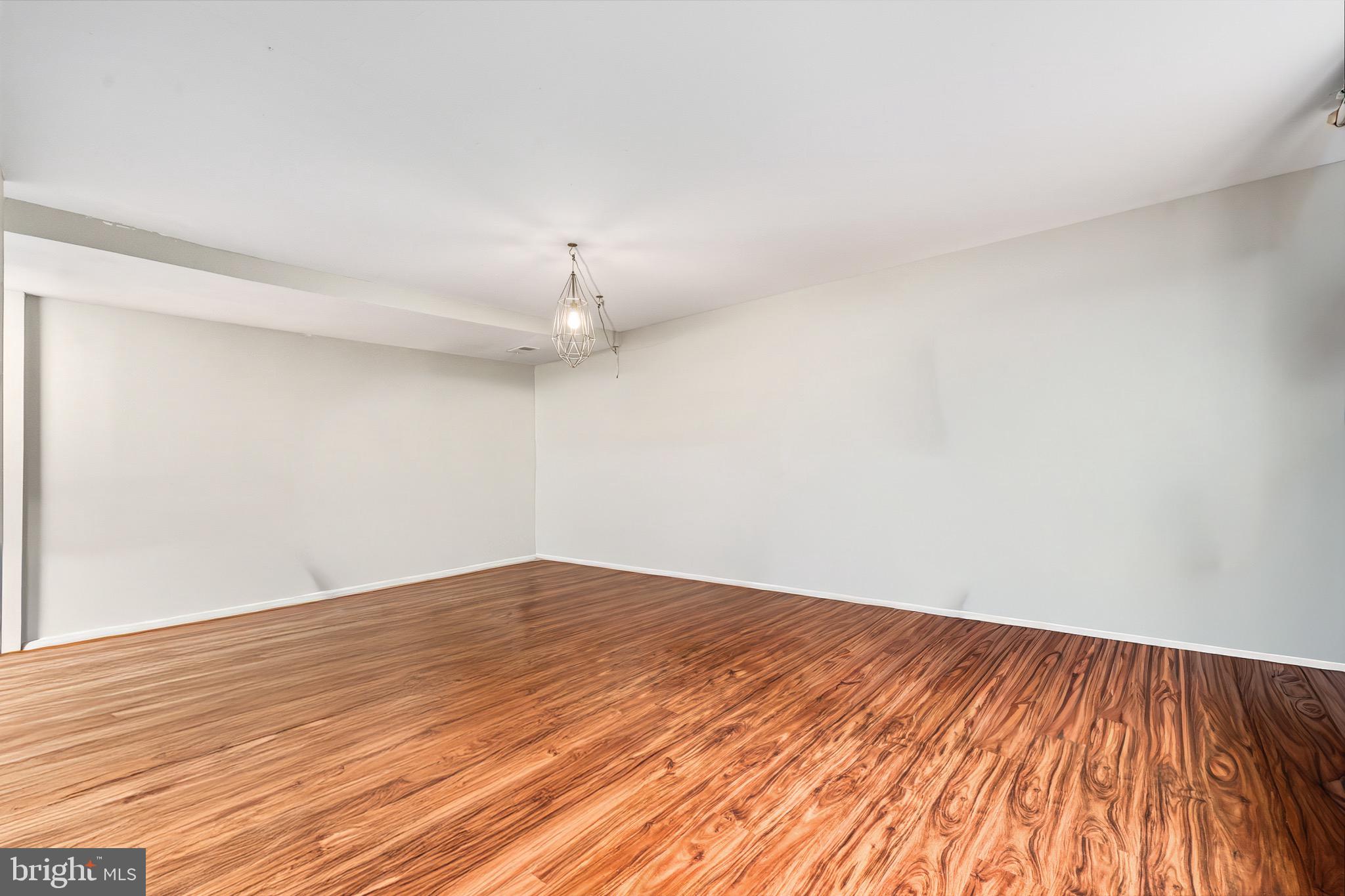 TERRACE TOWNE HOMES OF GUNSTON - Residential