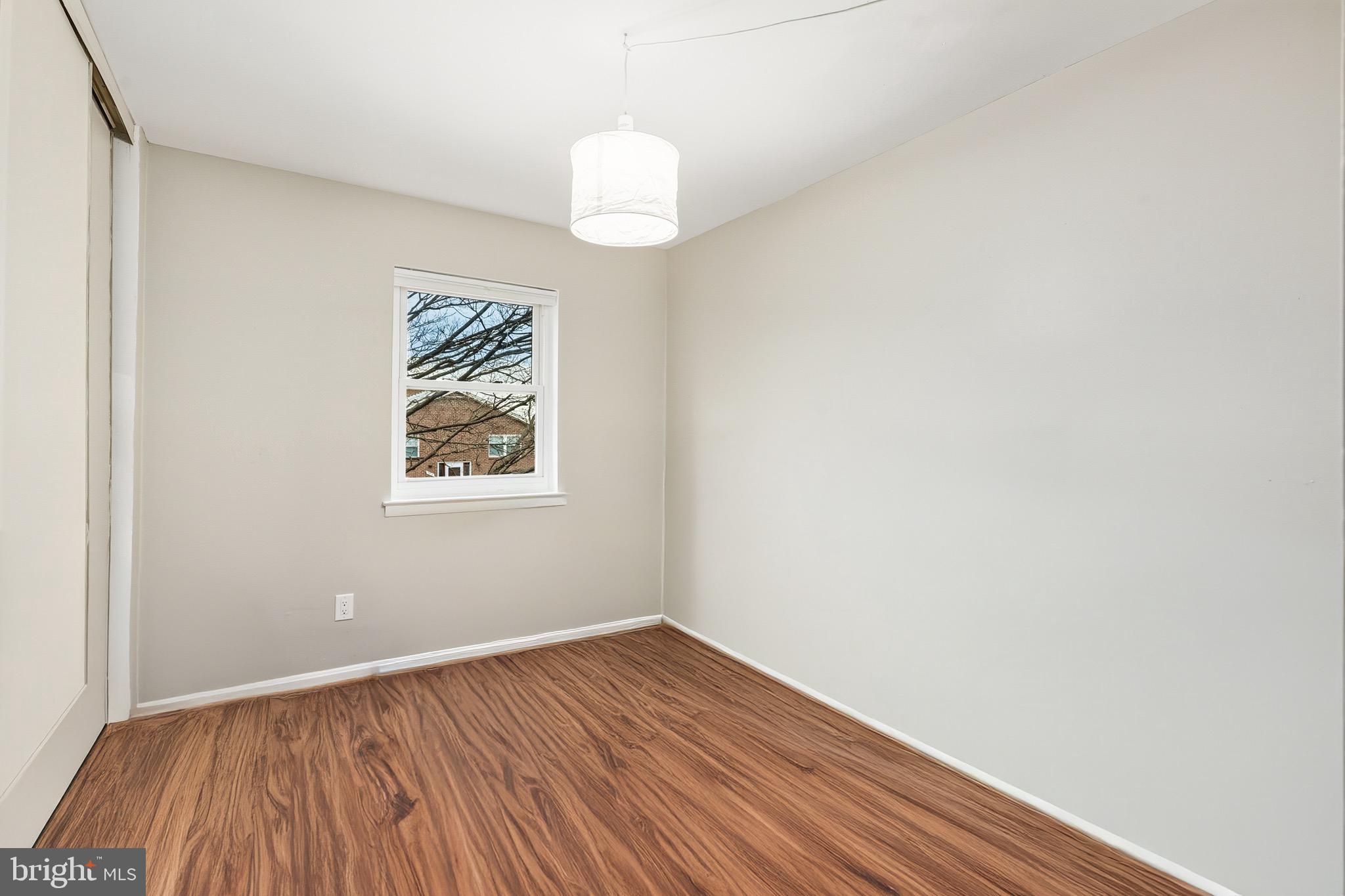 TERRACE TOWNE HOMES OF GUNSTON - Residential