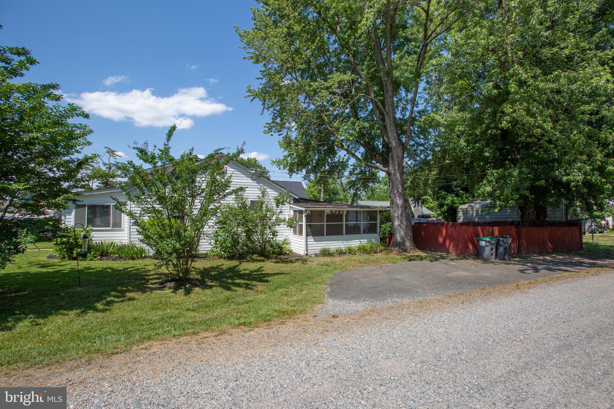 FAIRVIEW  BEACH - Residential