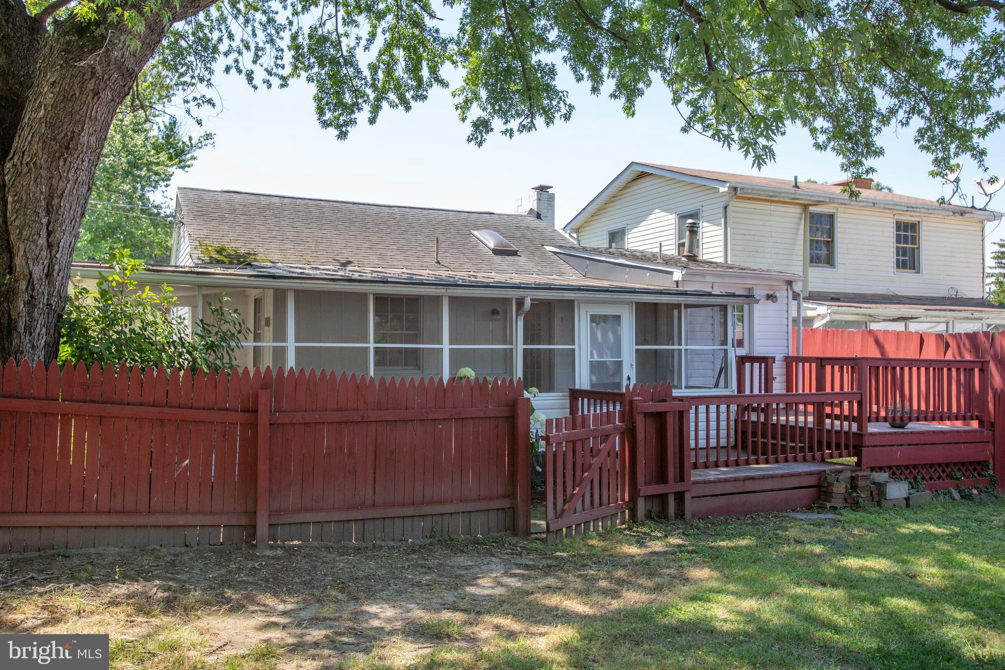 FAIRVIEW  BEACH - Residential