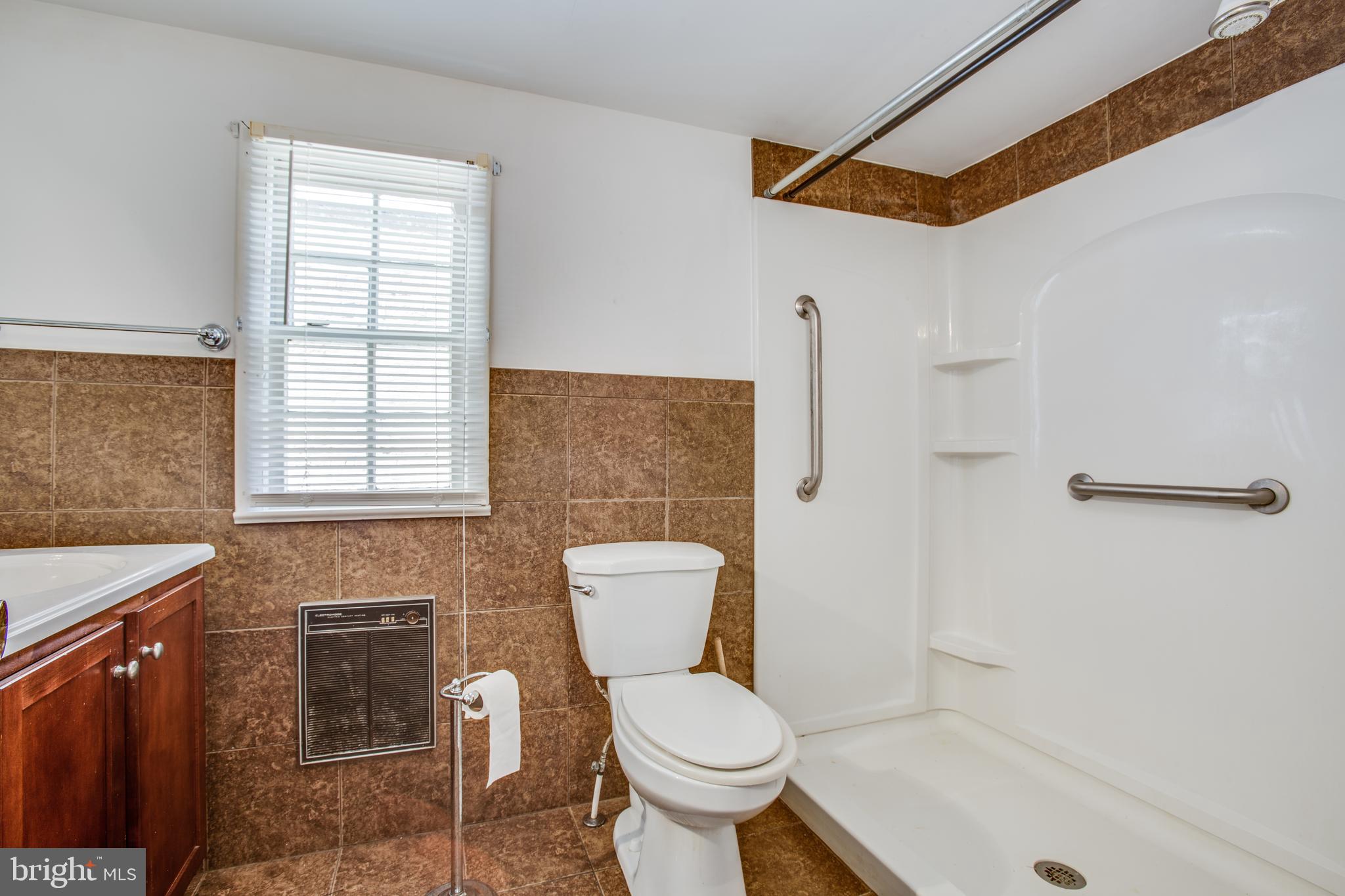 FAIRVIEW  BEACH - Residential