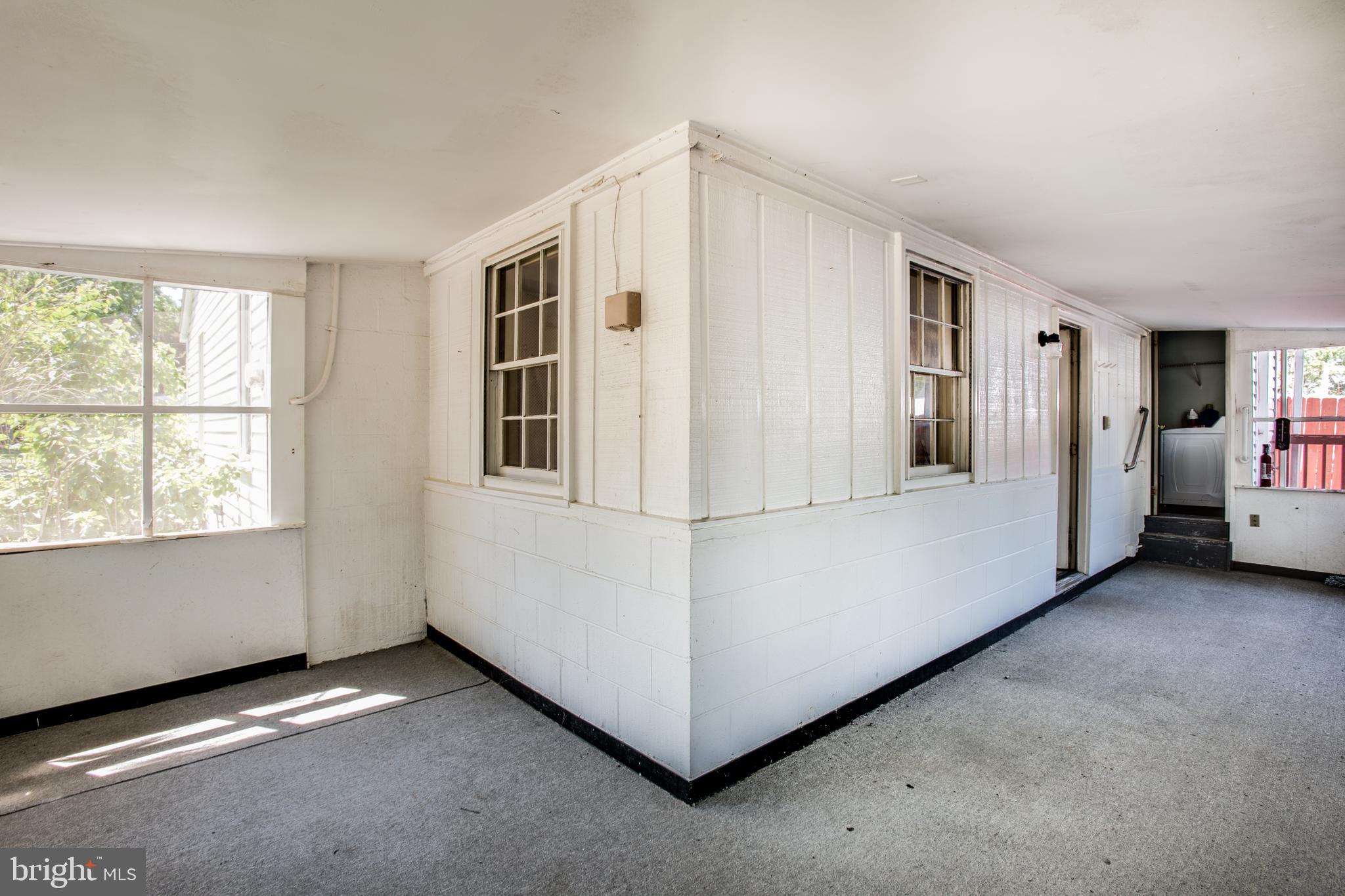 FAIRVIEW  BEACH - Residential