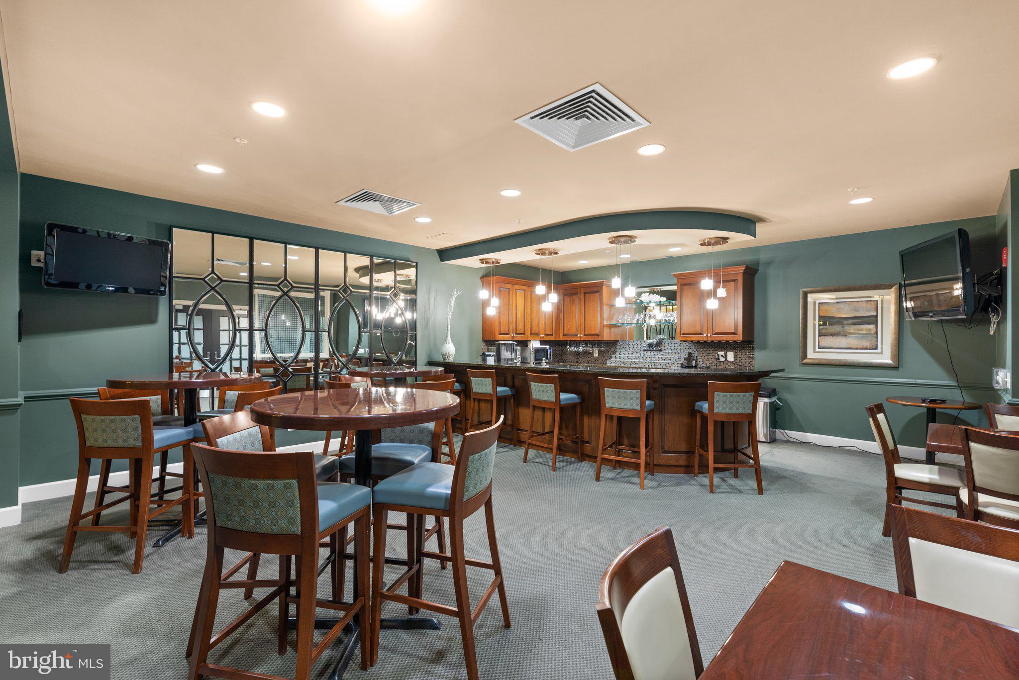 ANNAPOLIS TOWNE CENTRE - Residential