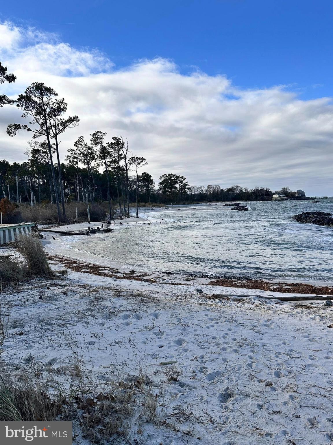 WHITE SAND HARBOUR - Land