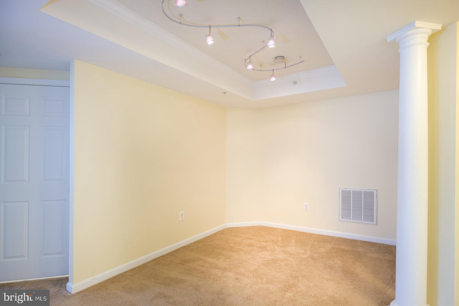3835 9TH STREET N 504W