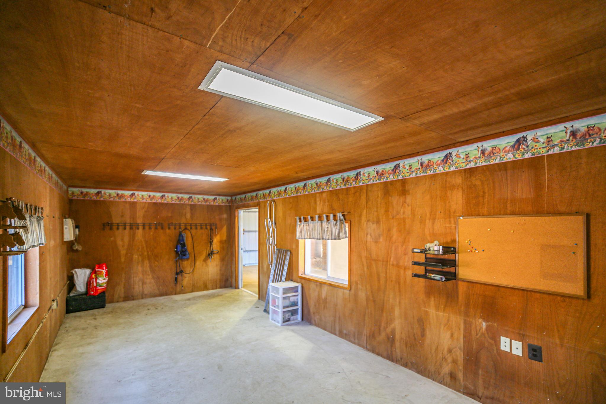 DEEPWOOD ESTATES - Residential