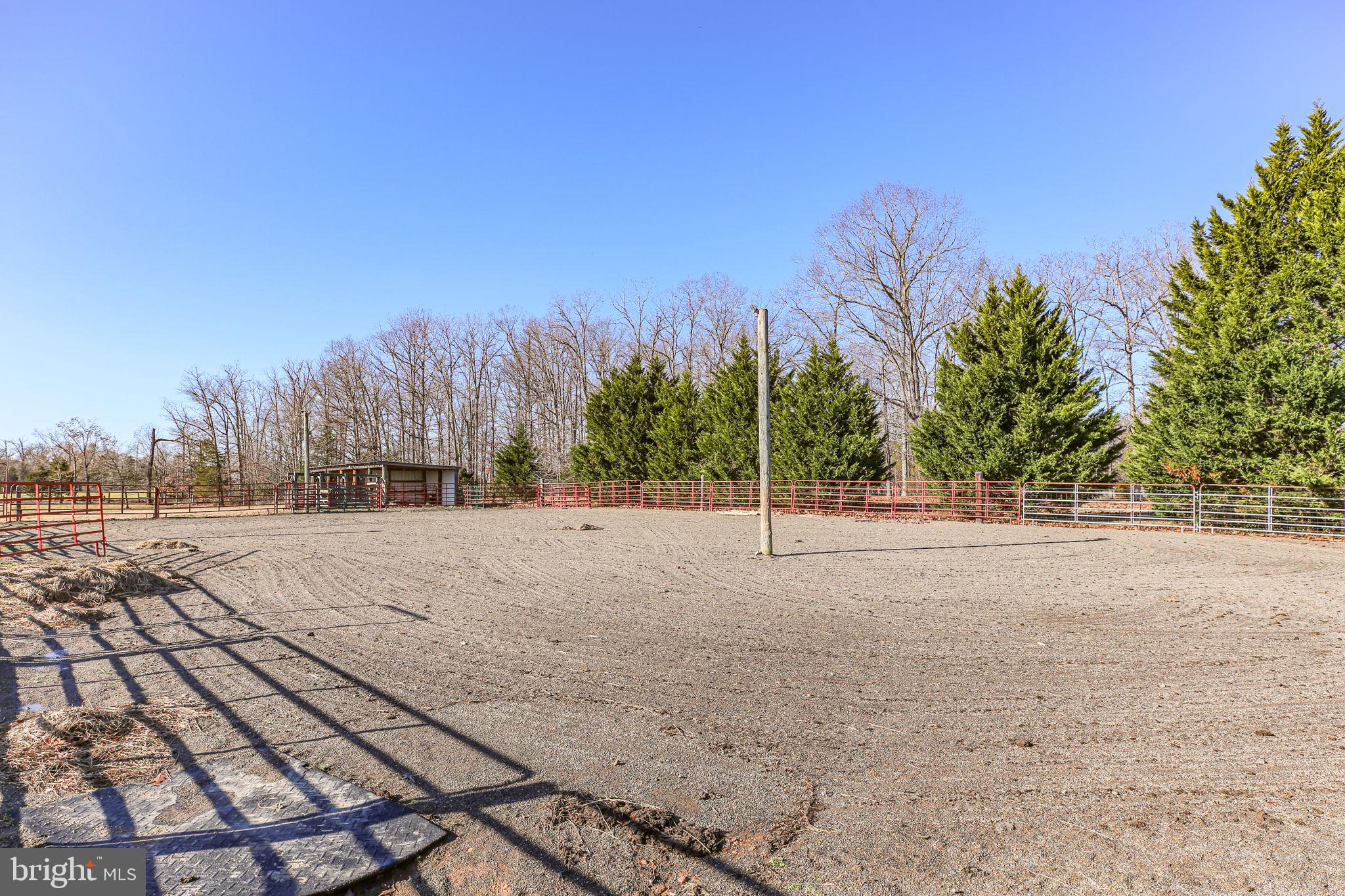 DEEPWOOD ESTATES - Residential