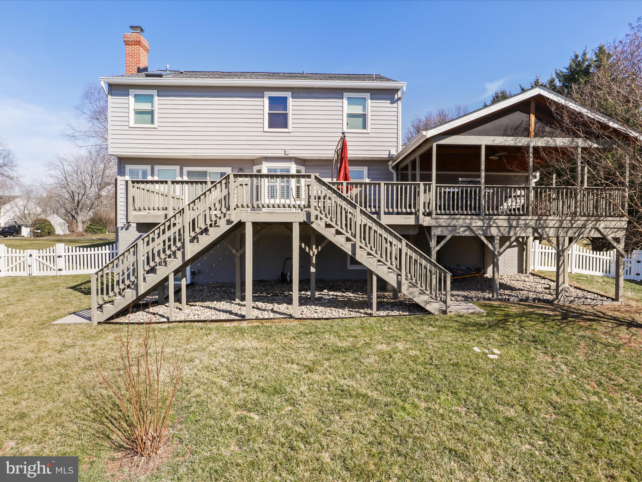 WOLFTRAP MEADOWS - Residential