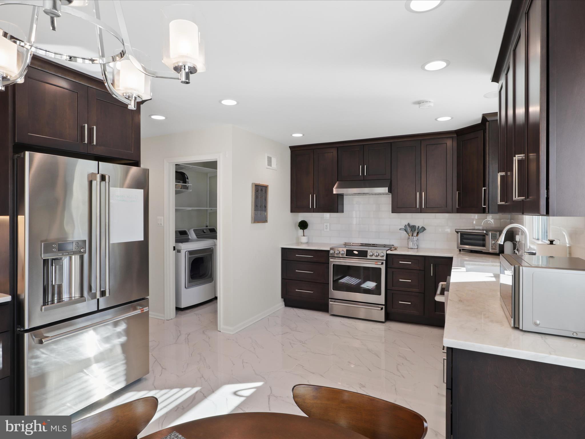 WOLFTRAP MEADOWS - Residential