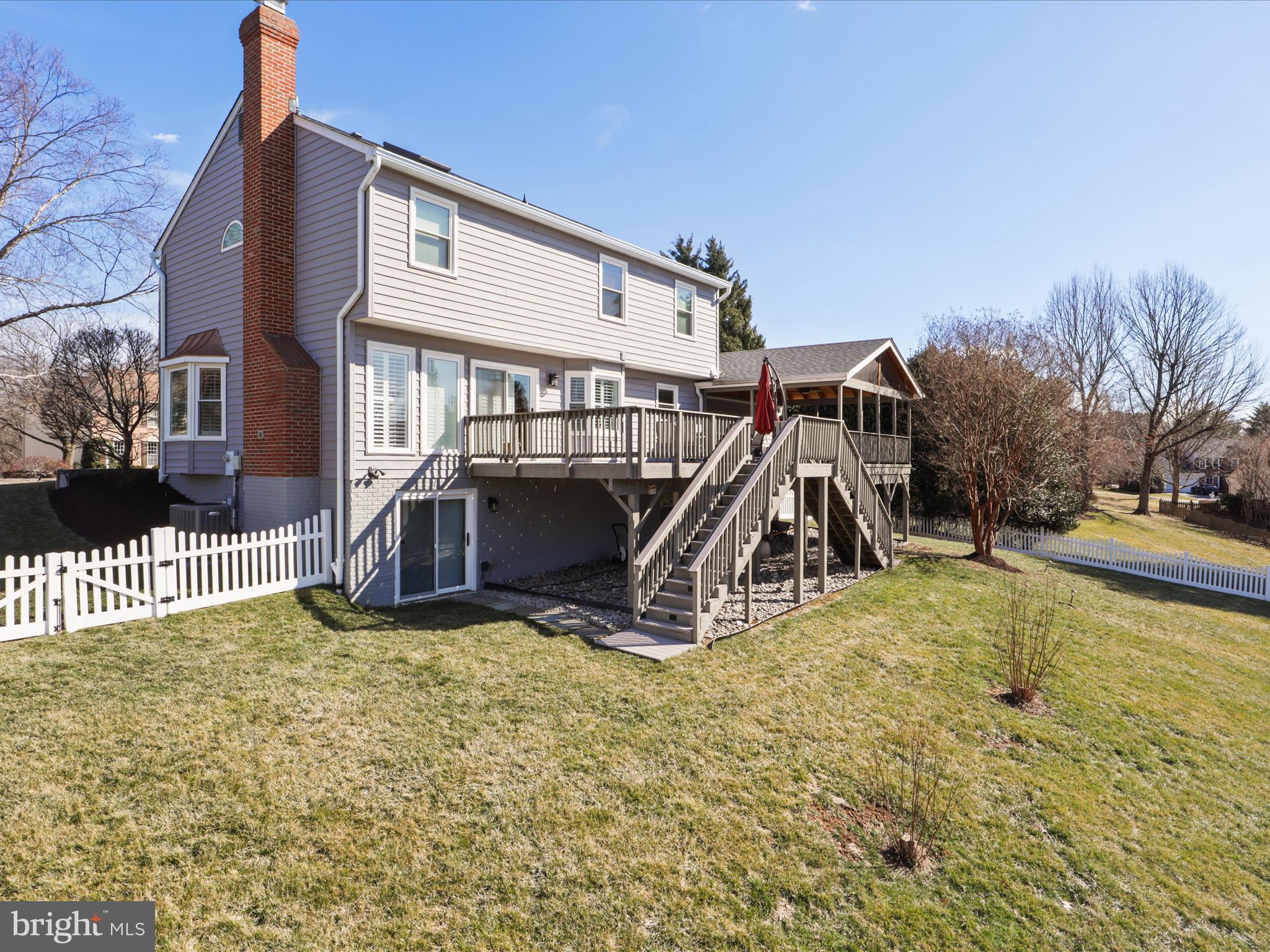 WOLFTRAP MEADOWS - Residential