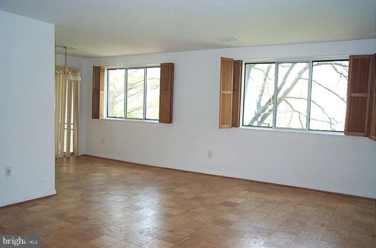 GROSVENOR PARK - Residential