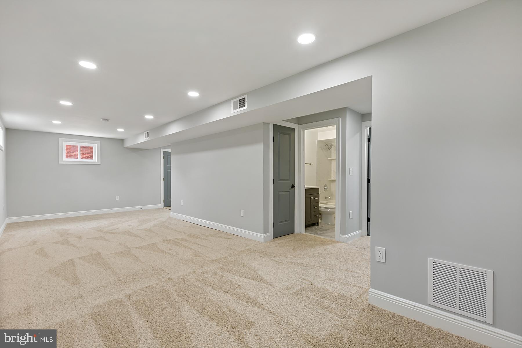 FAIRMOUNT HEIGHTS - Residential