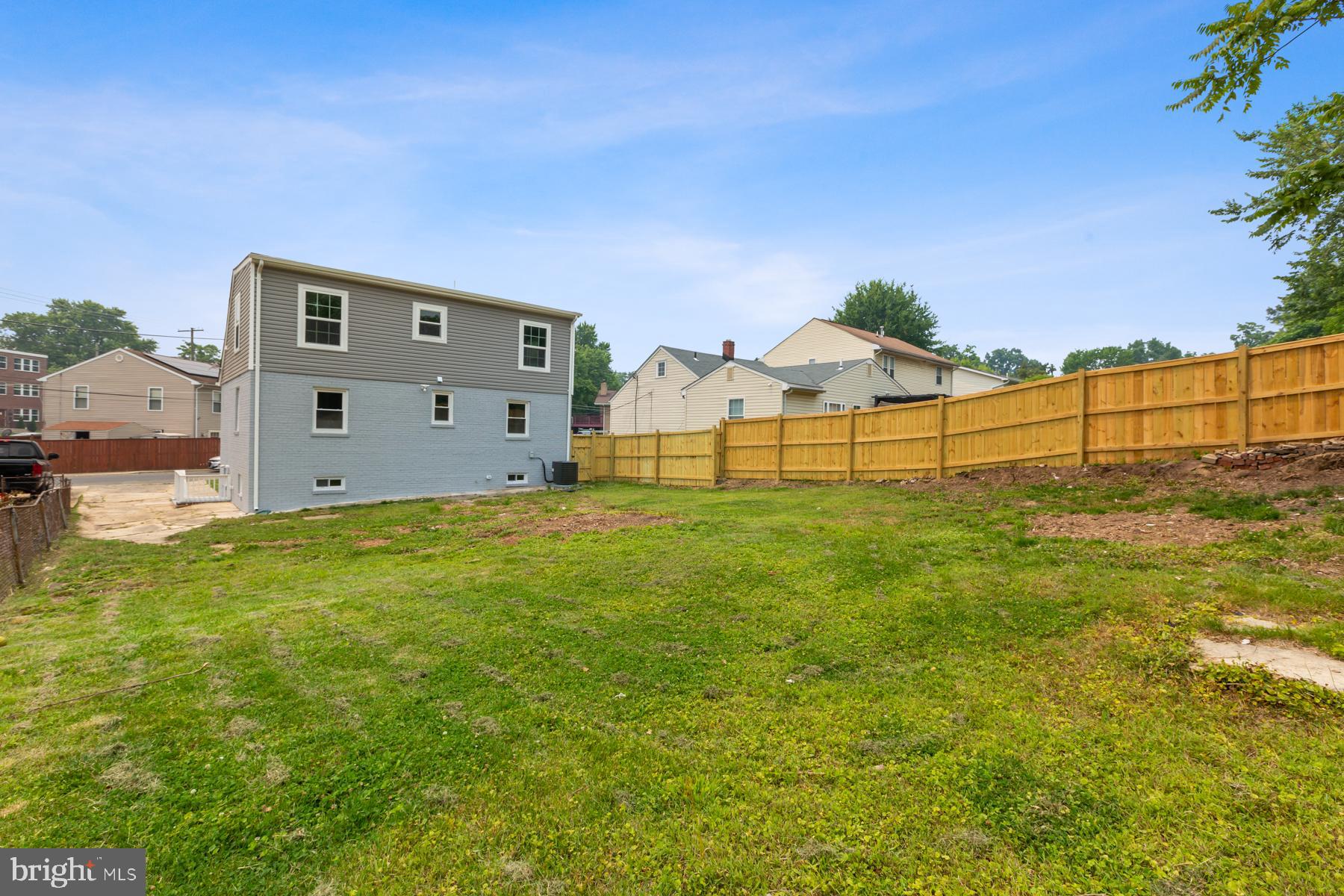 FAIRMOUNT HEIGHTS - Residential