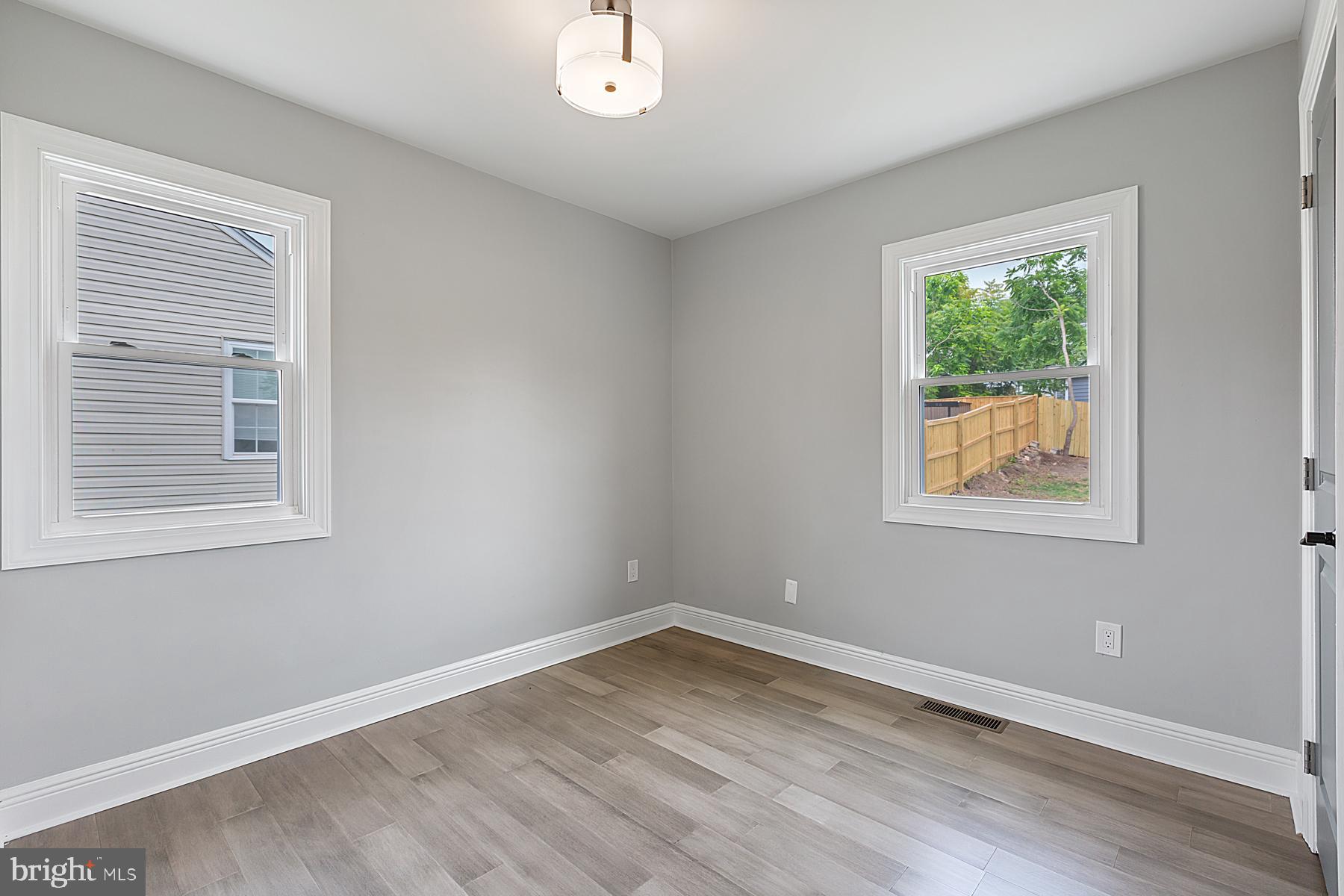 FAIRMOUNT HEIGHTS - Residential