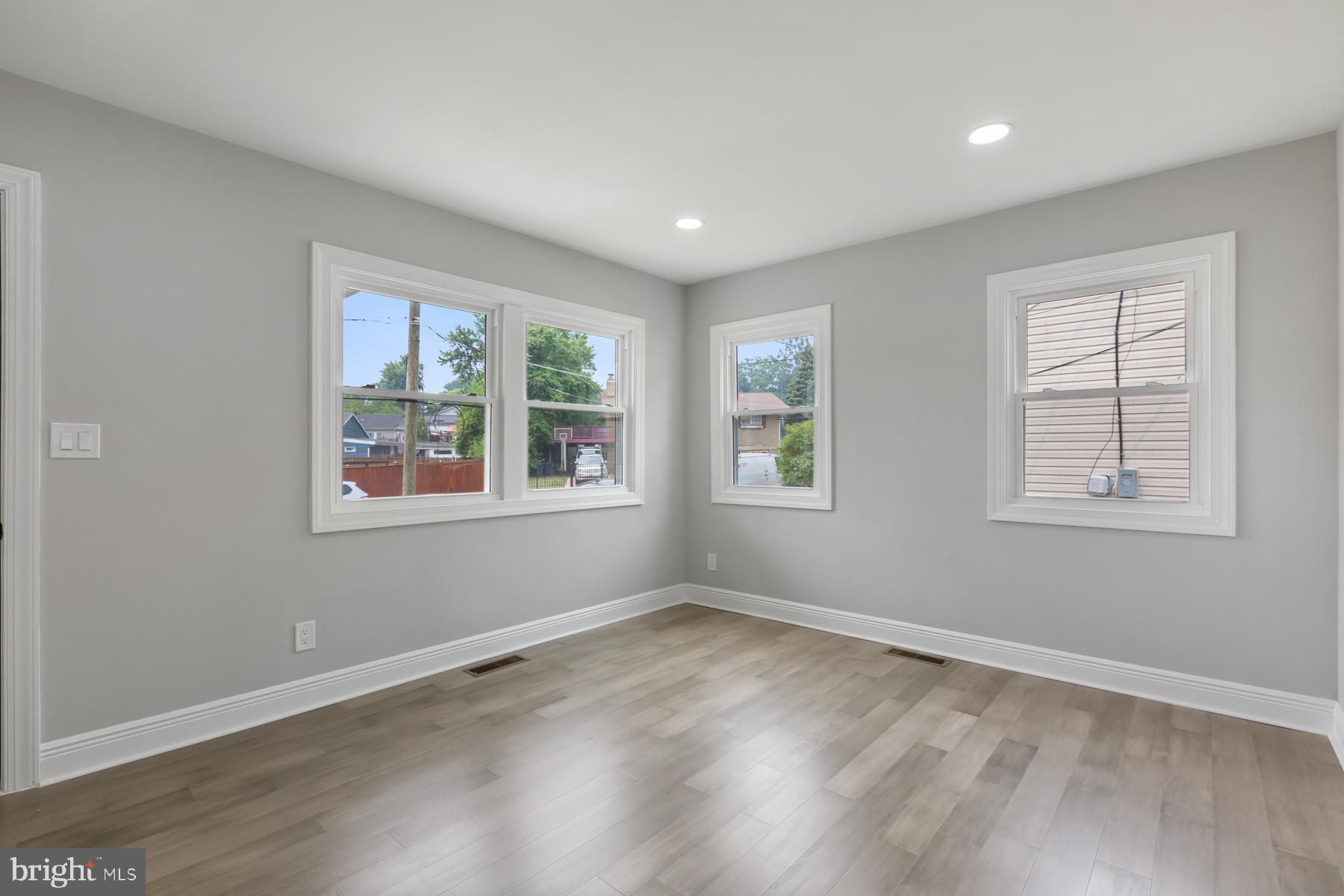 FAIRMOUNT HEIGHTS - Residential