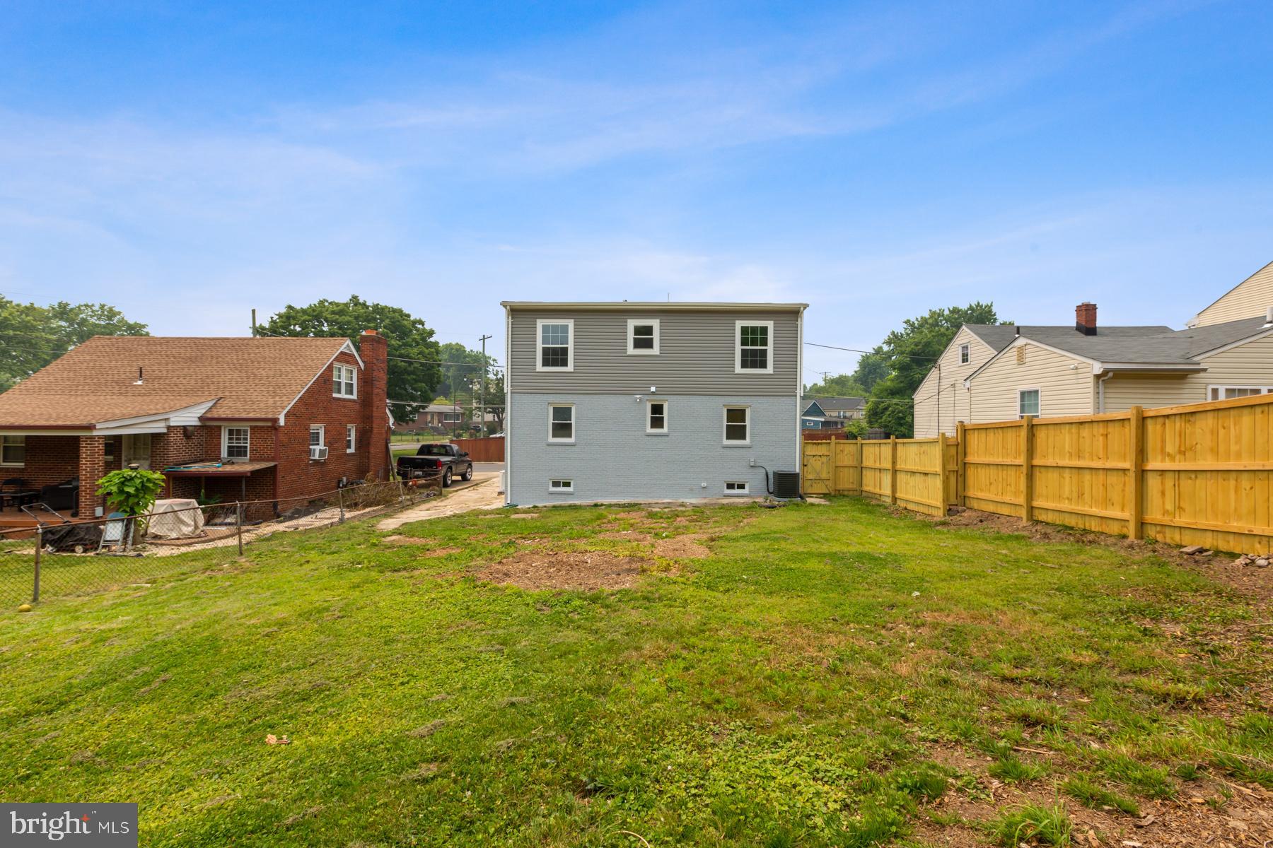 FAIRMOUNT HEIGHTS - Residential