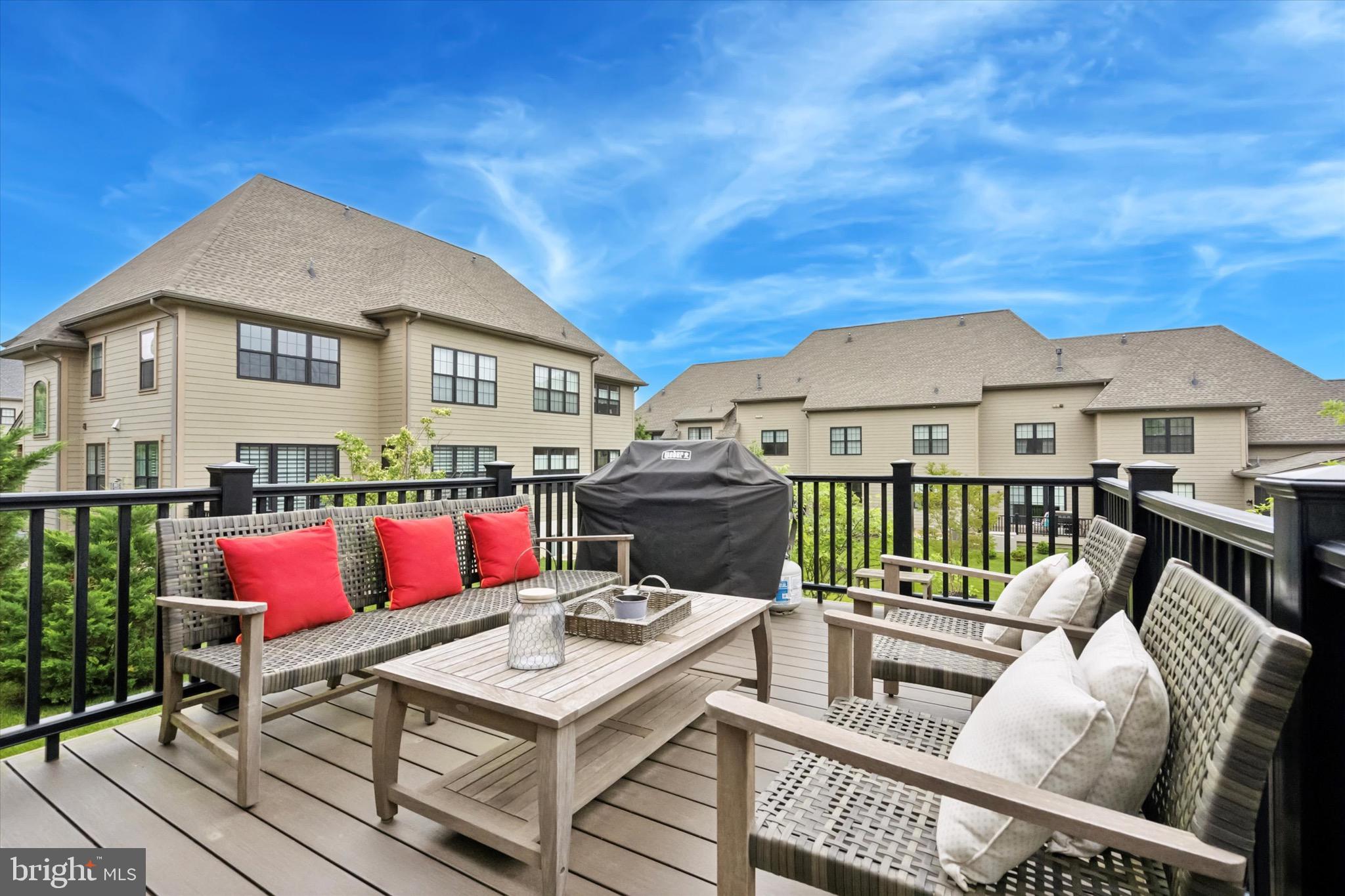 RESERVE AT CREEKSIDE - Residential