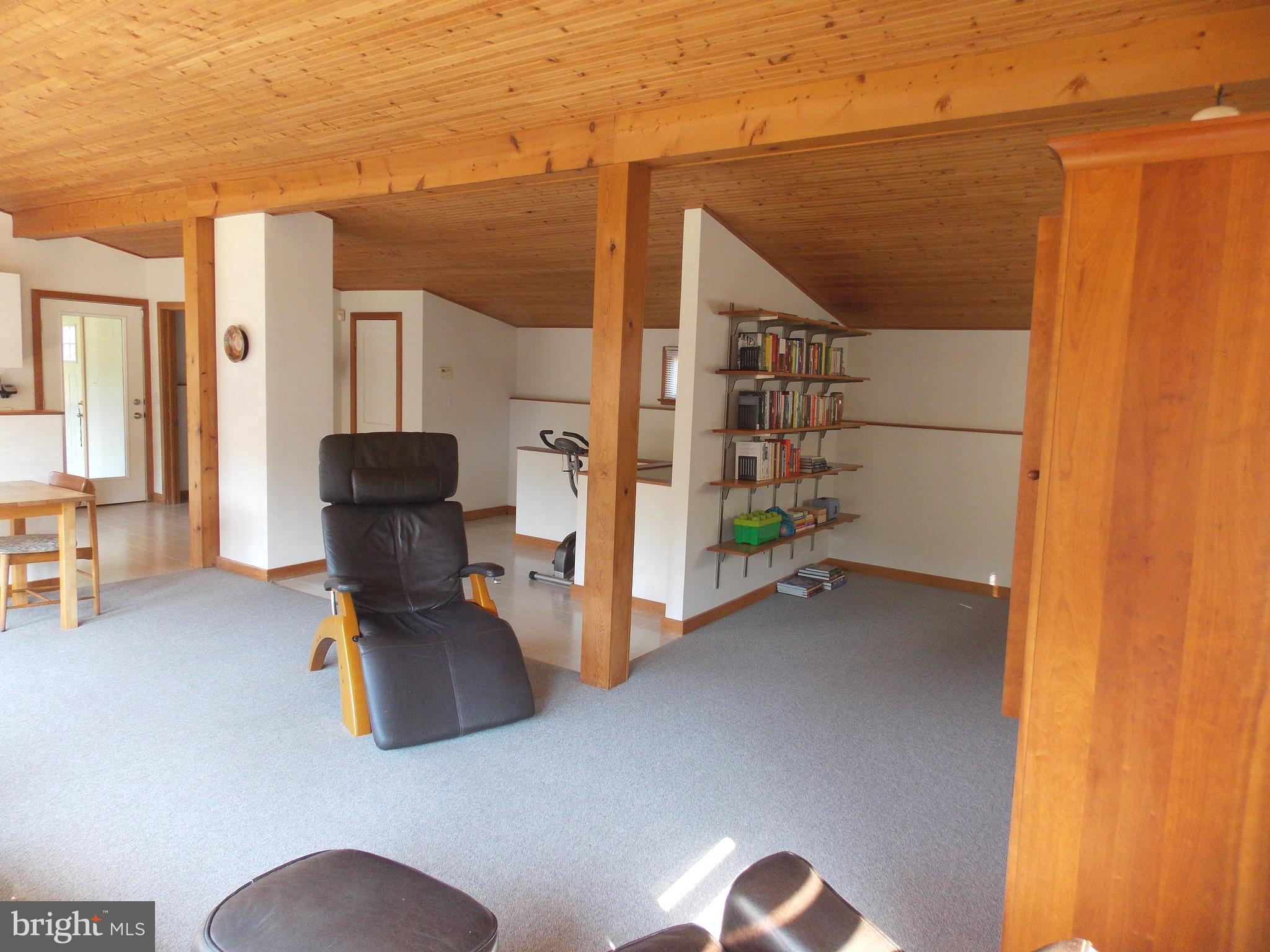 POTOMAC FARMS - Residential