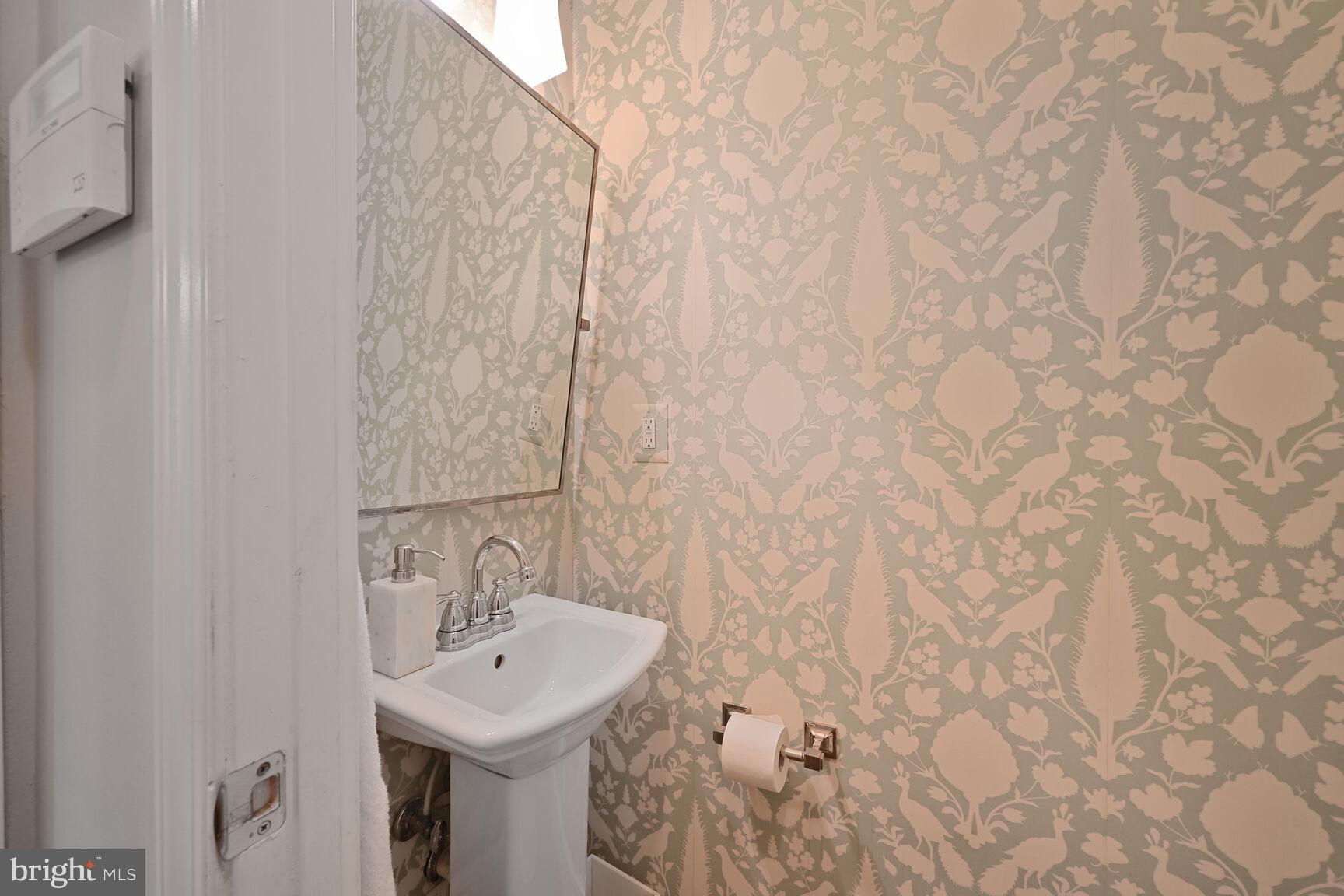 BRADLEY HILLS - Residential