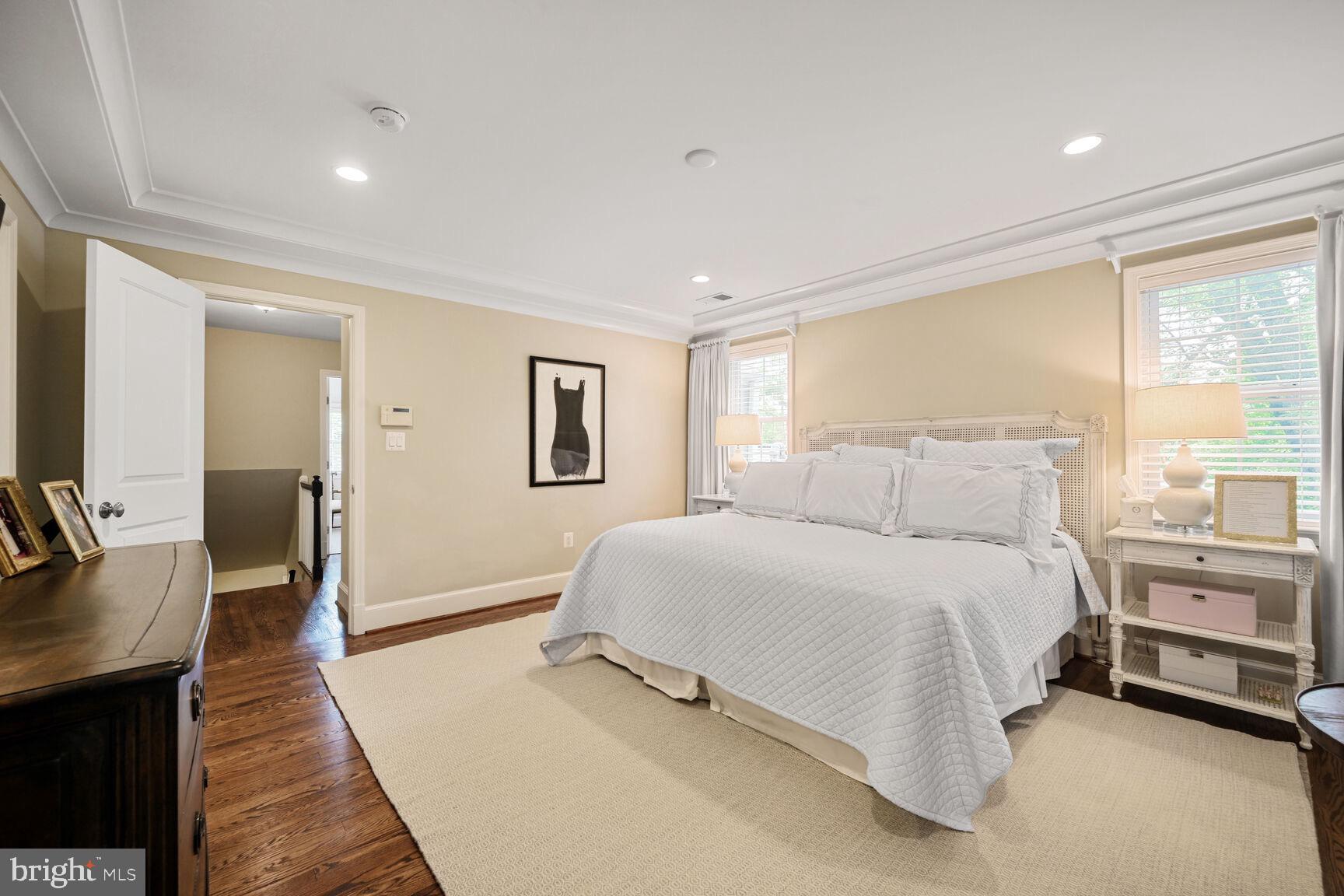 BRADLEY HILLS - Residential